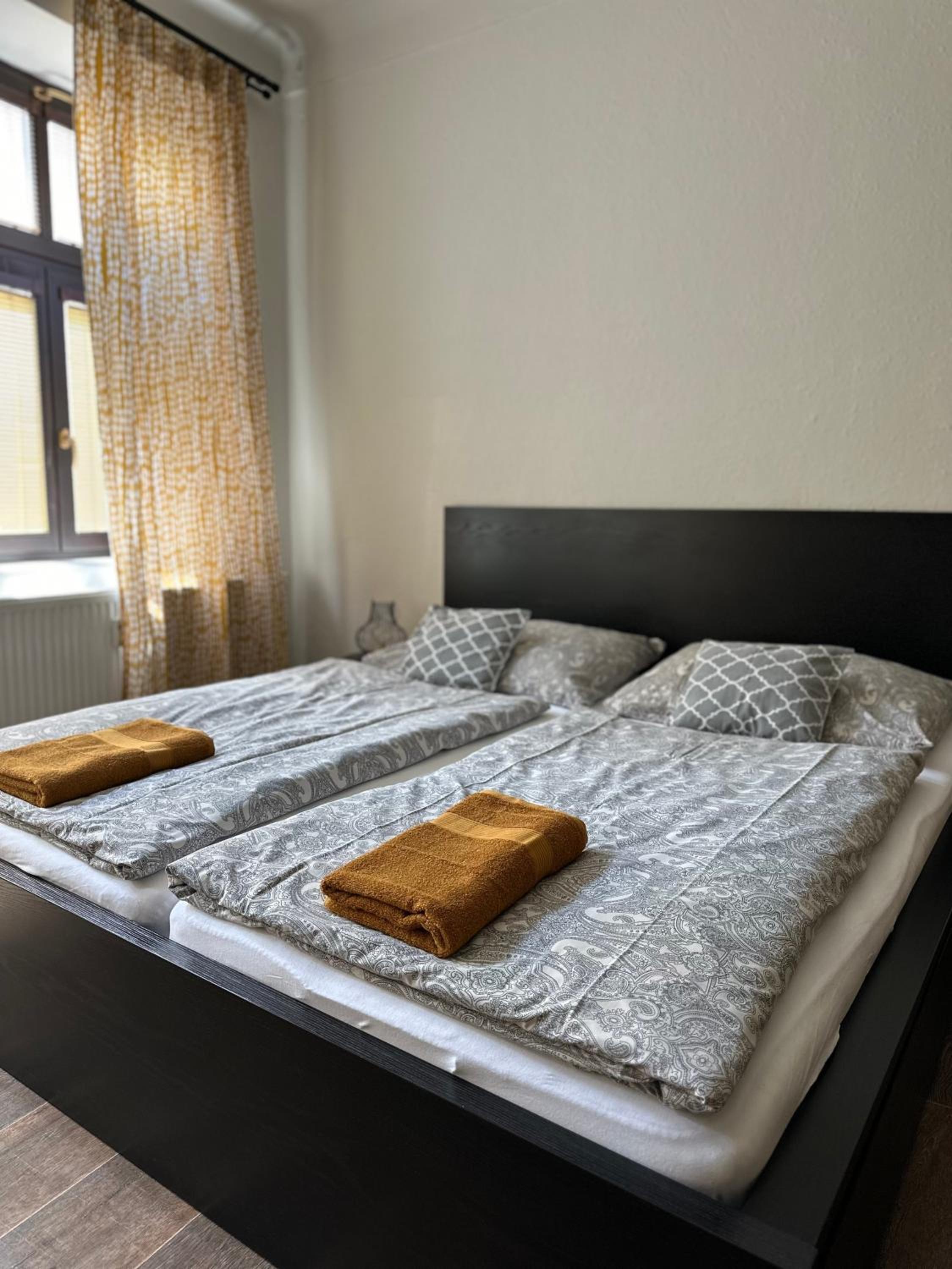 One-Bedroom Apartment - Photo 10