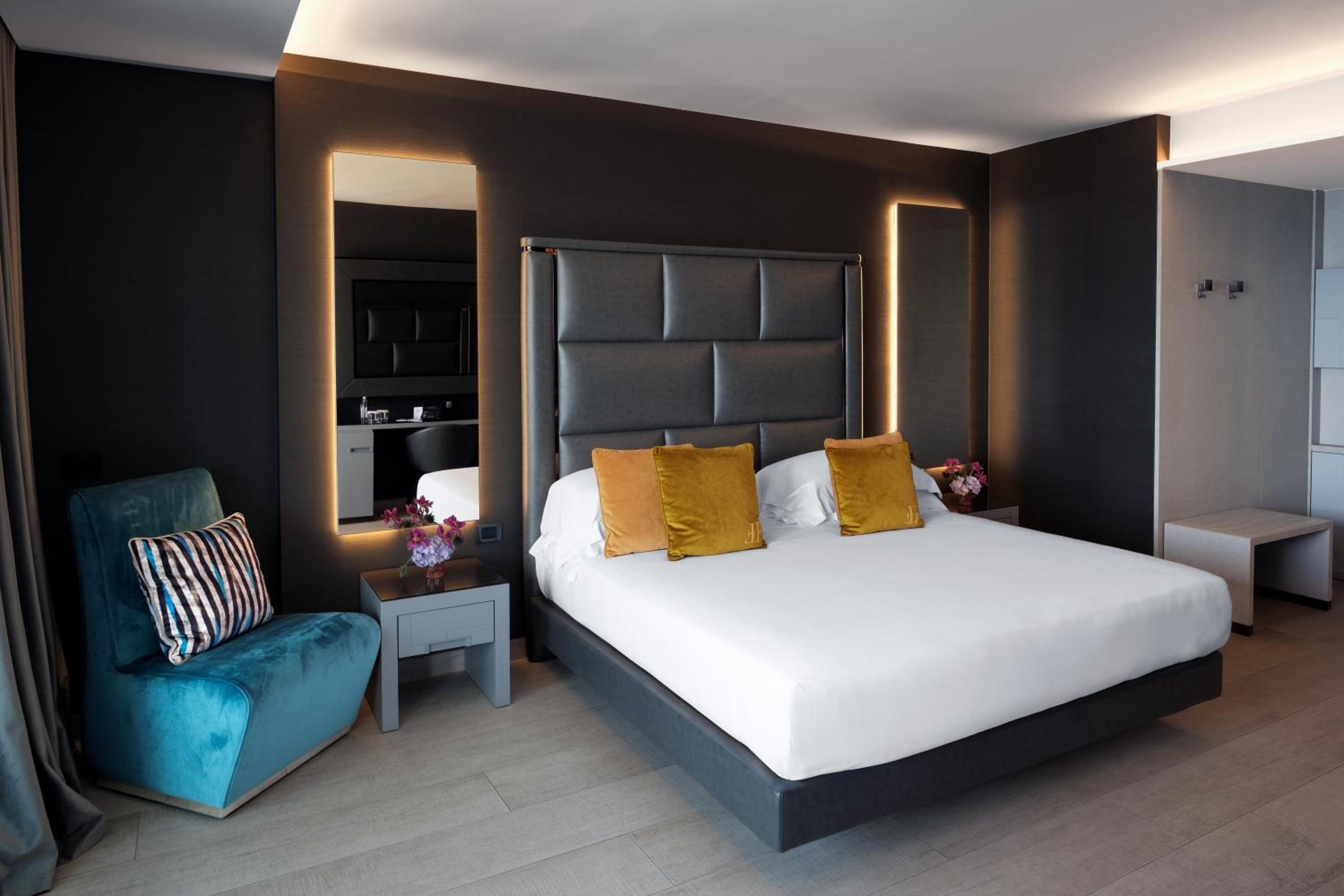 King Suite with Spa Bath and Sea View - Photo 7