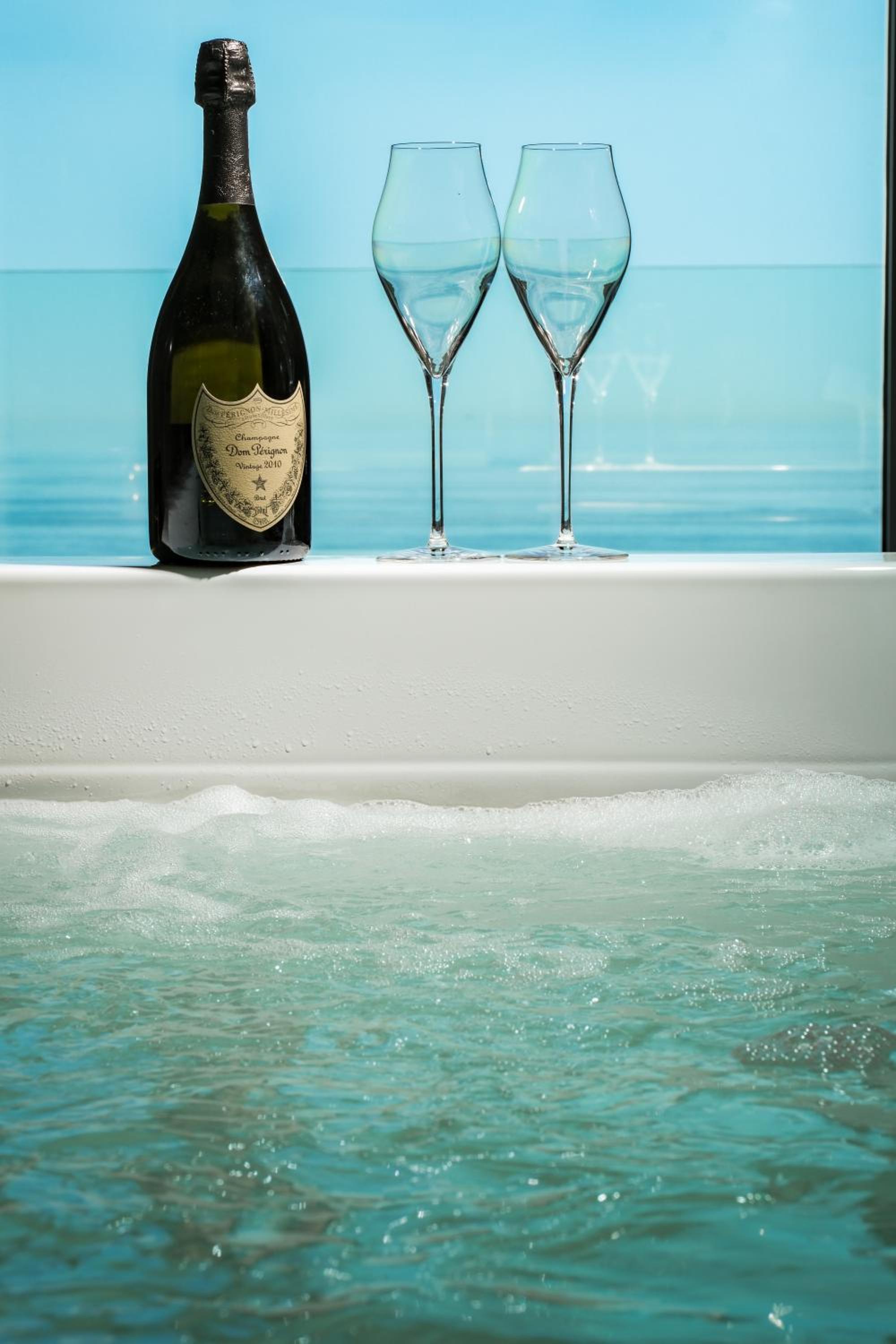 King Suite with Spa Bath and Sea View - Photo 22