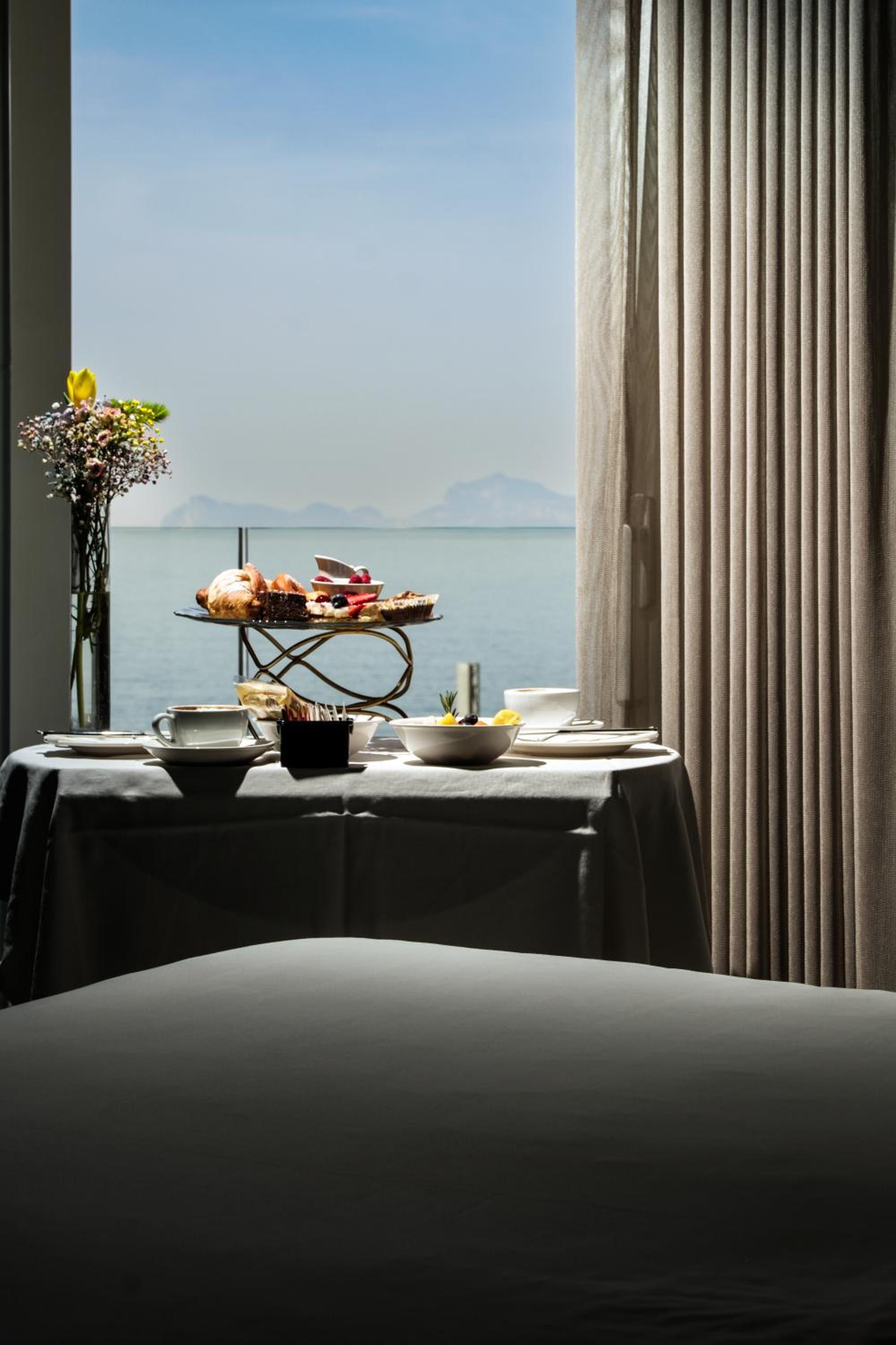 King Suite with Sea View - Photo 5