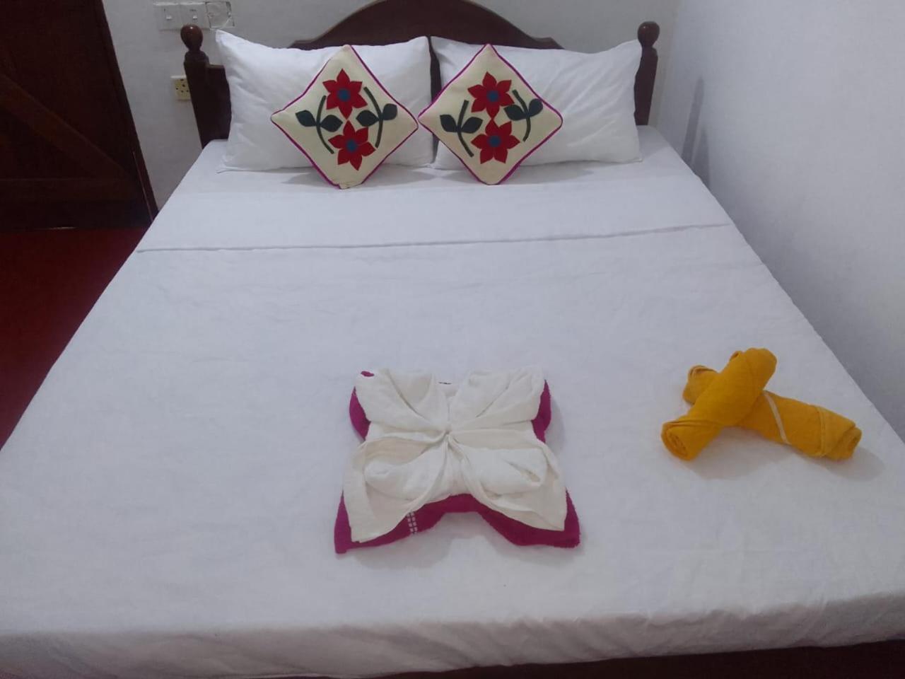 Standard Double Room photo 3