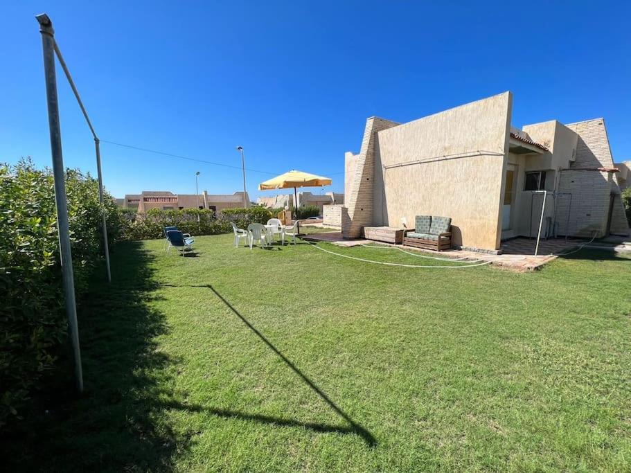 Three-Bedroom Villa photo 3