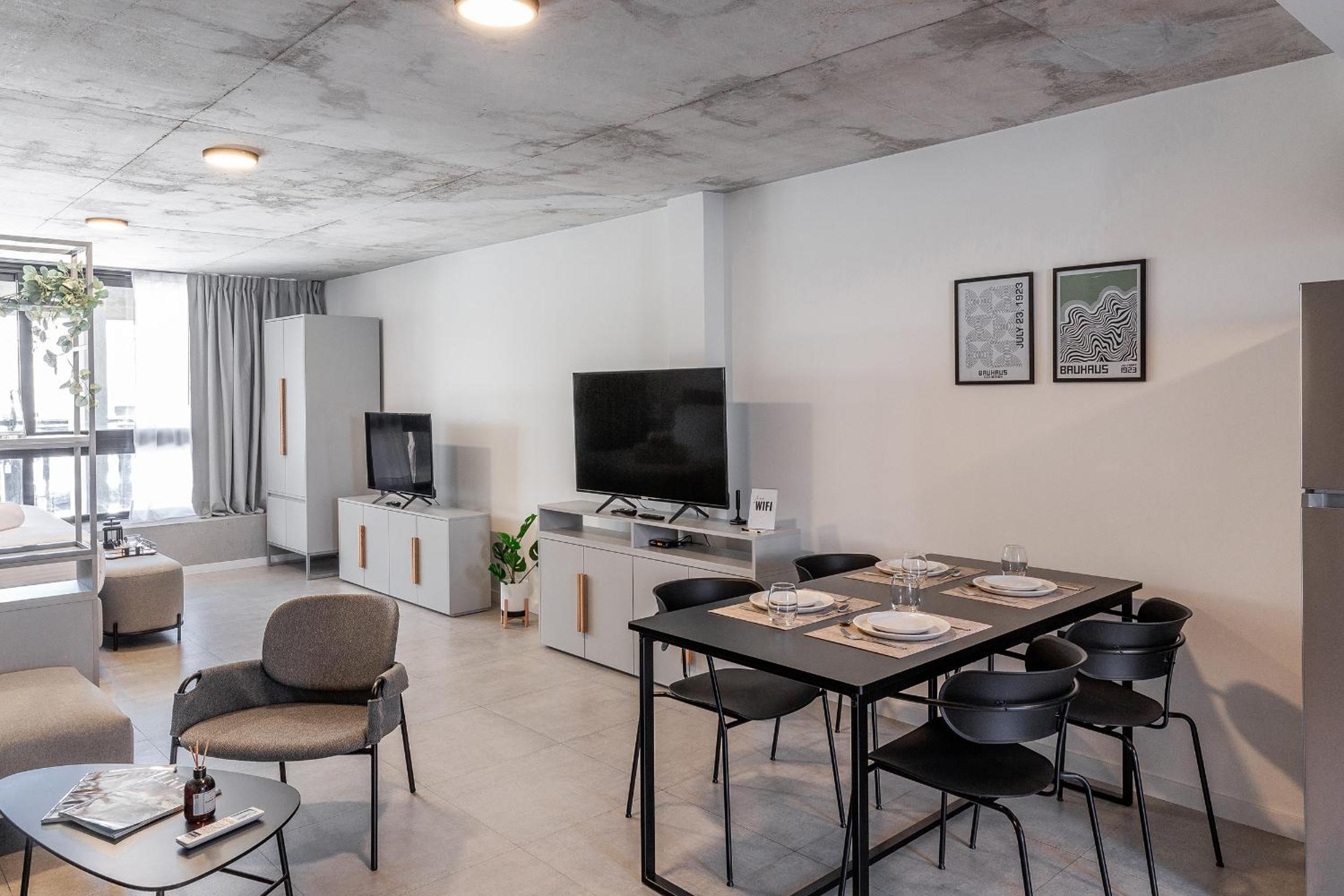 Studio with Terrace