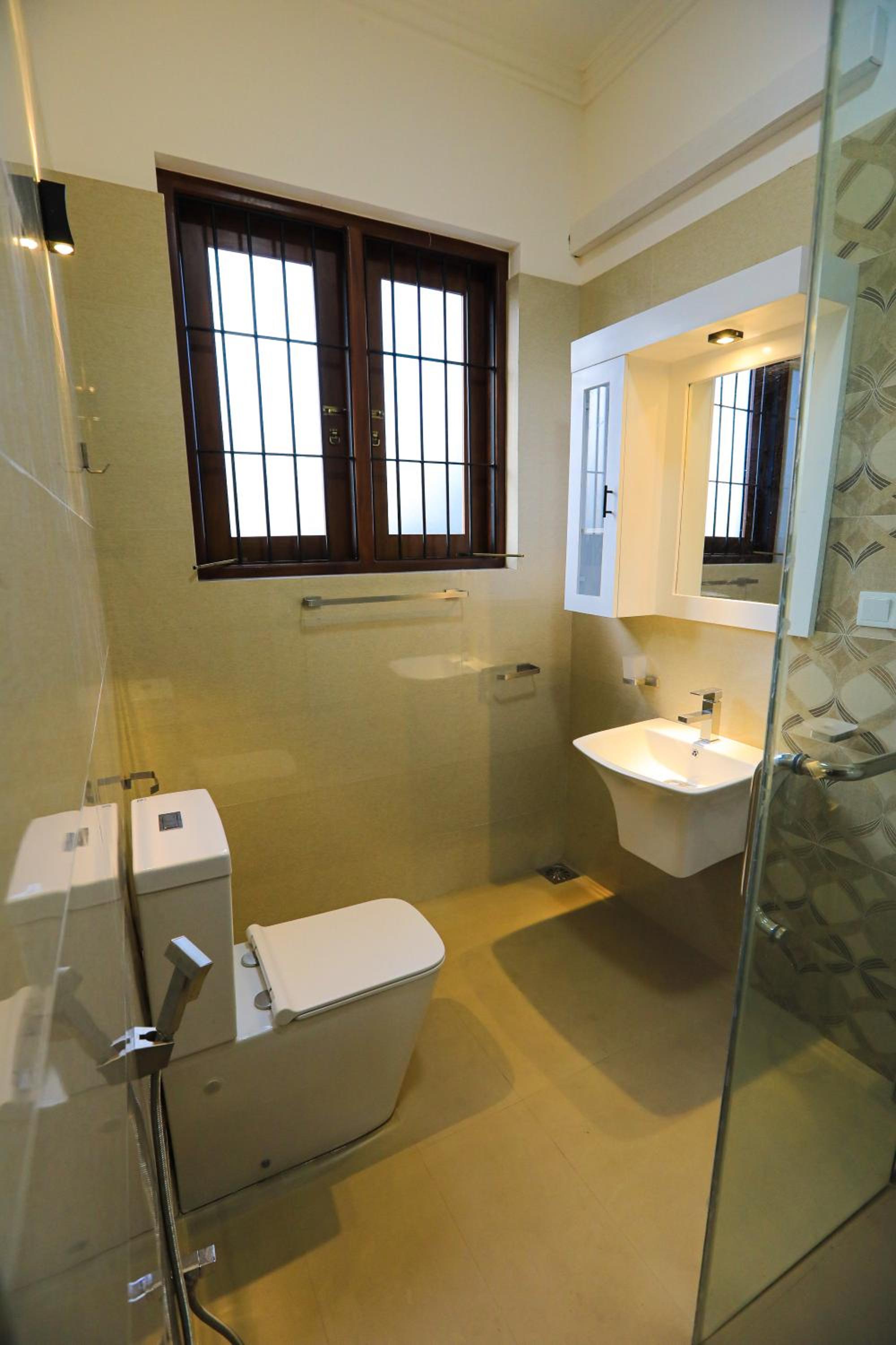 Deluxe Double Room with Balcony photo 2