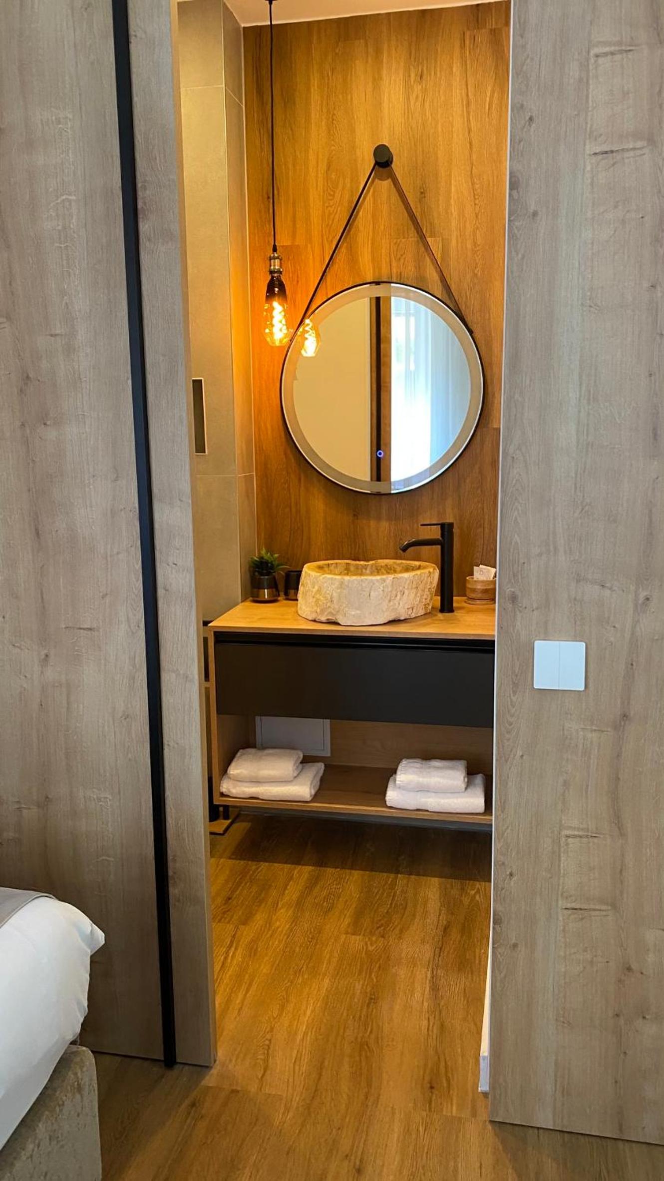 Superior Double Room - Photo 21