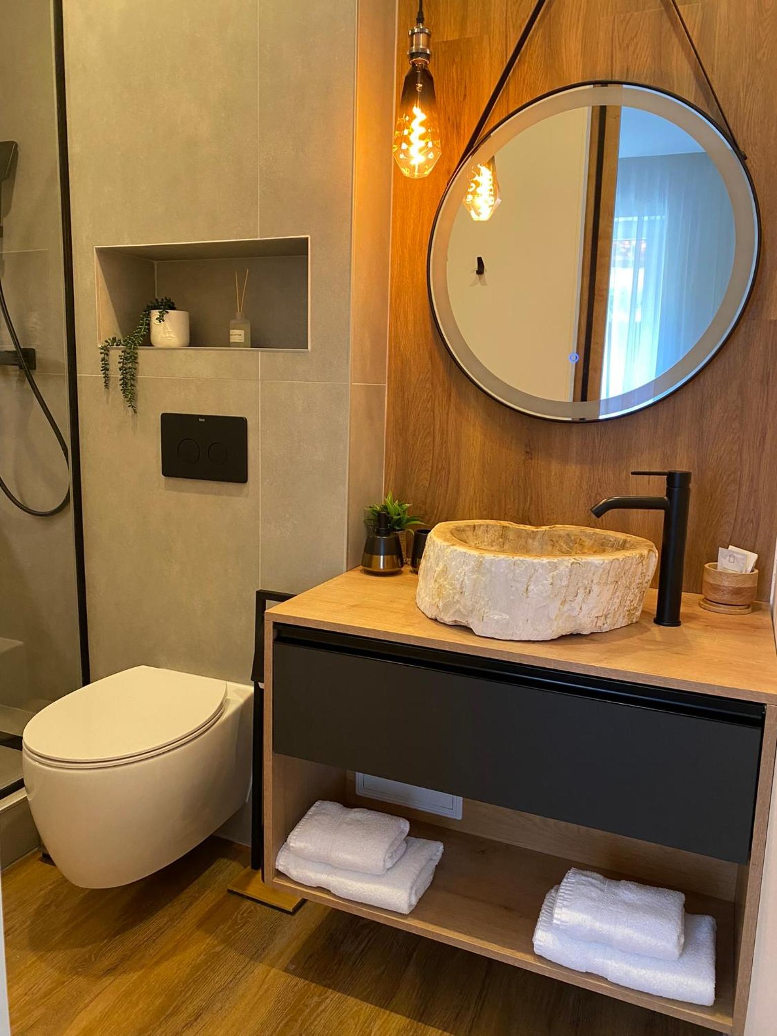 Superior Double Room - Photo 11