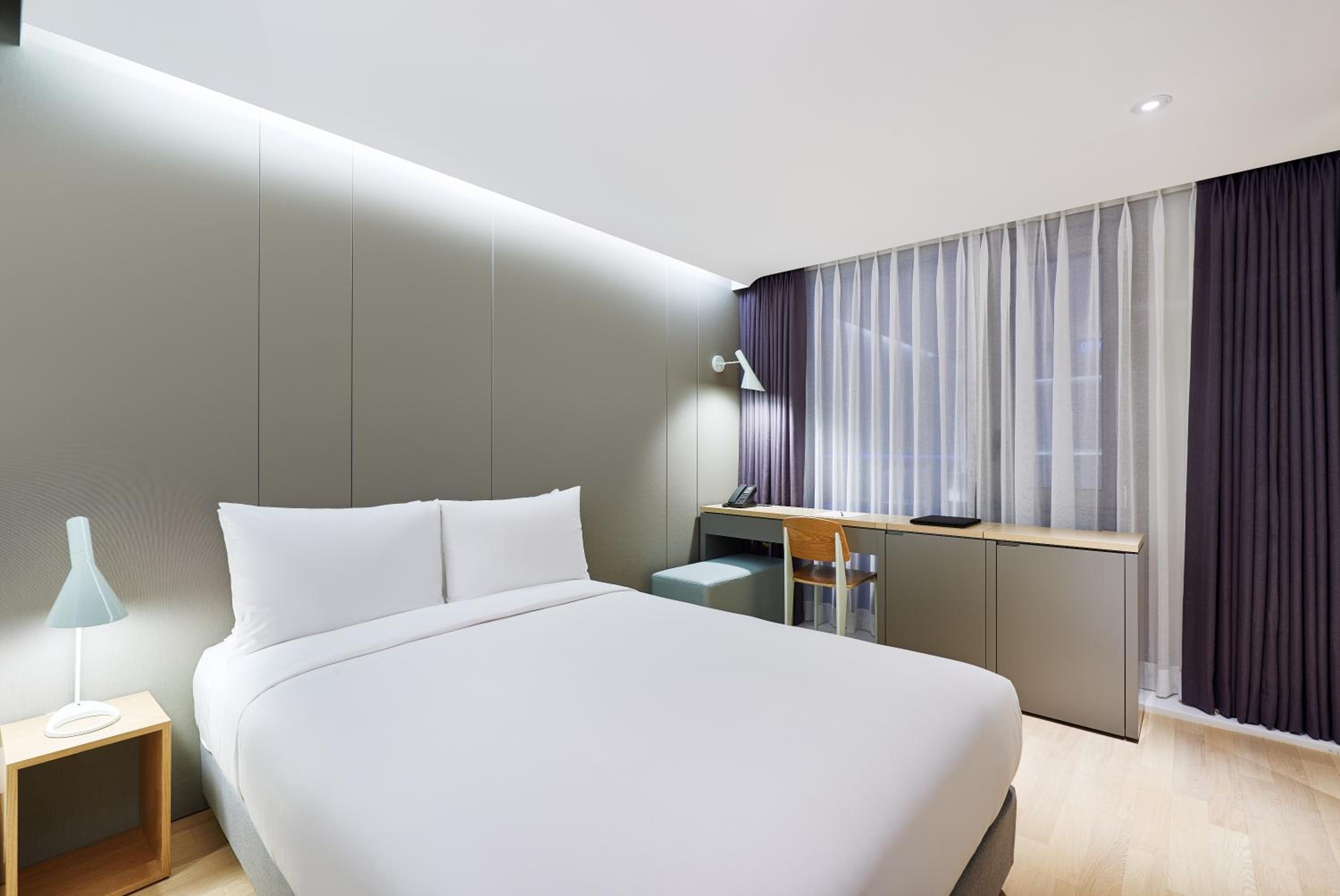 Deluxe Double Room photo 2