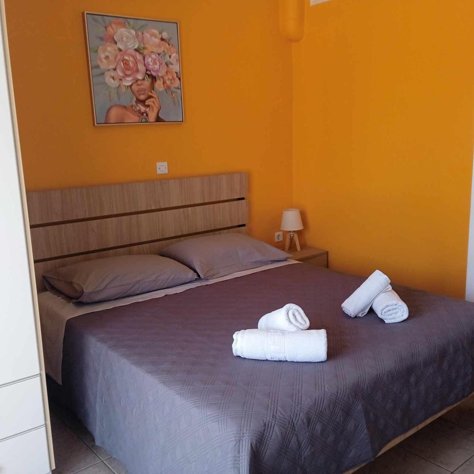 Superior One-Bedroom Apartment with Balcony