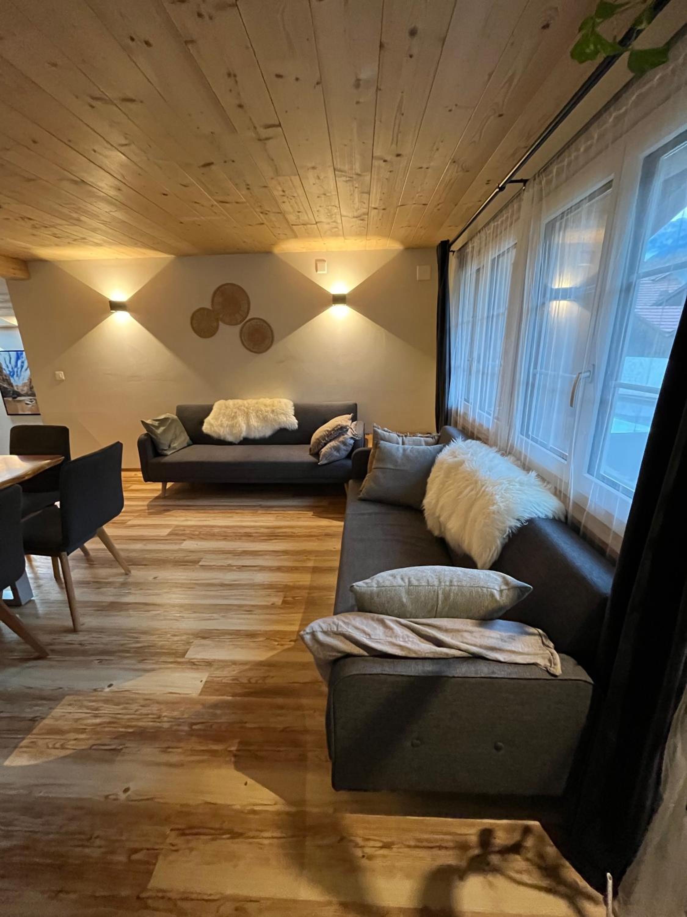 Three-Bedroom Holiday Home  photo 2