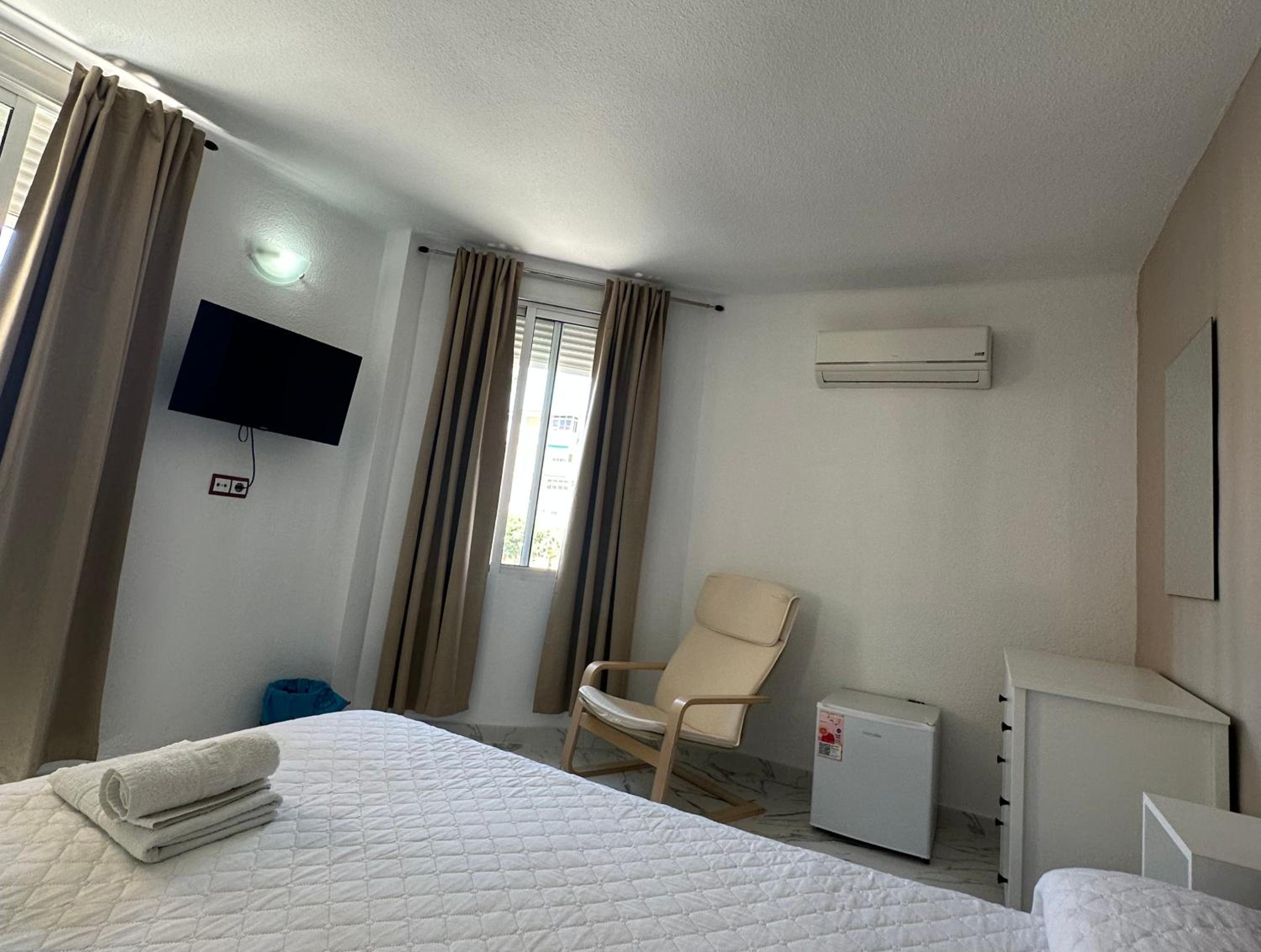 Deluxe Double Room - Photo 4