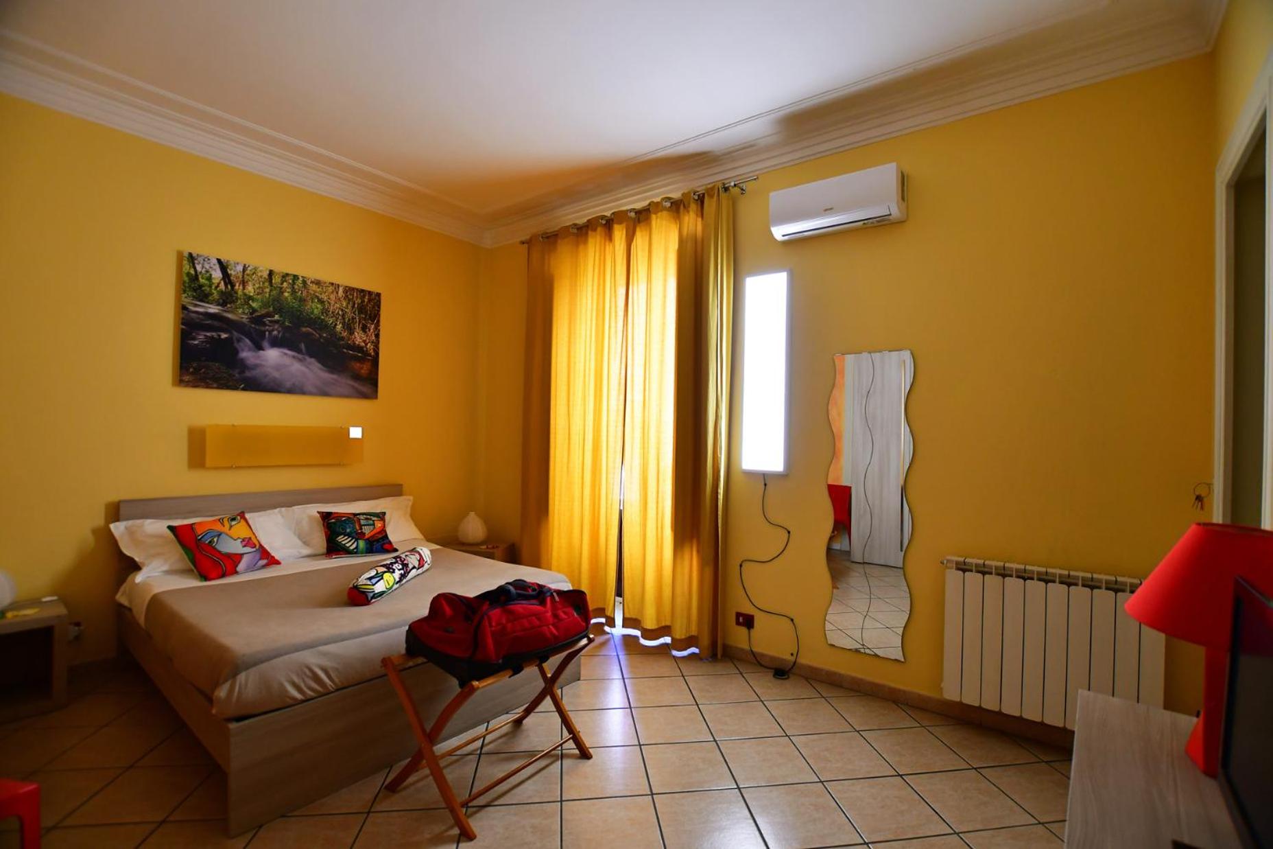 Superior King Room photo 1