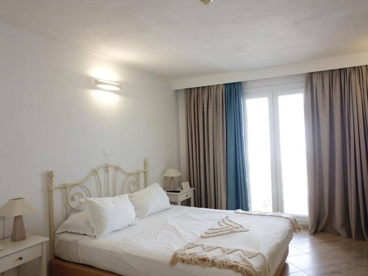 Quarto Duplo Clássico com vista para o hotel