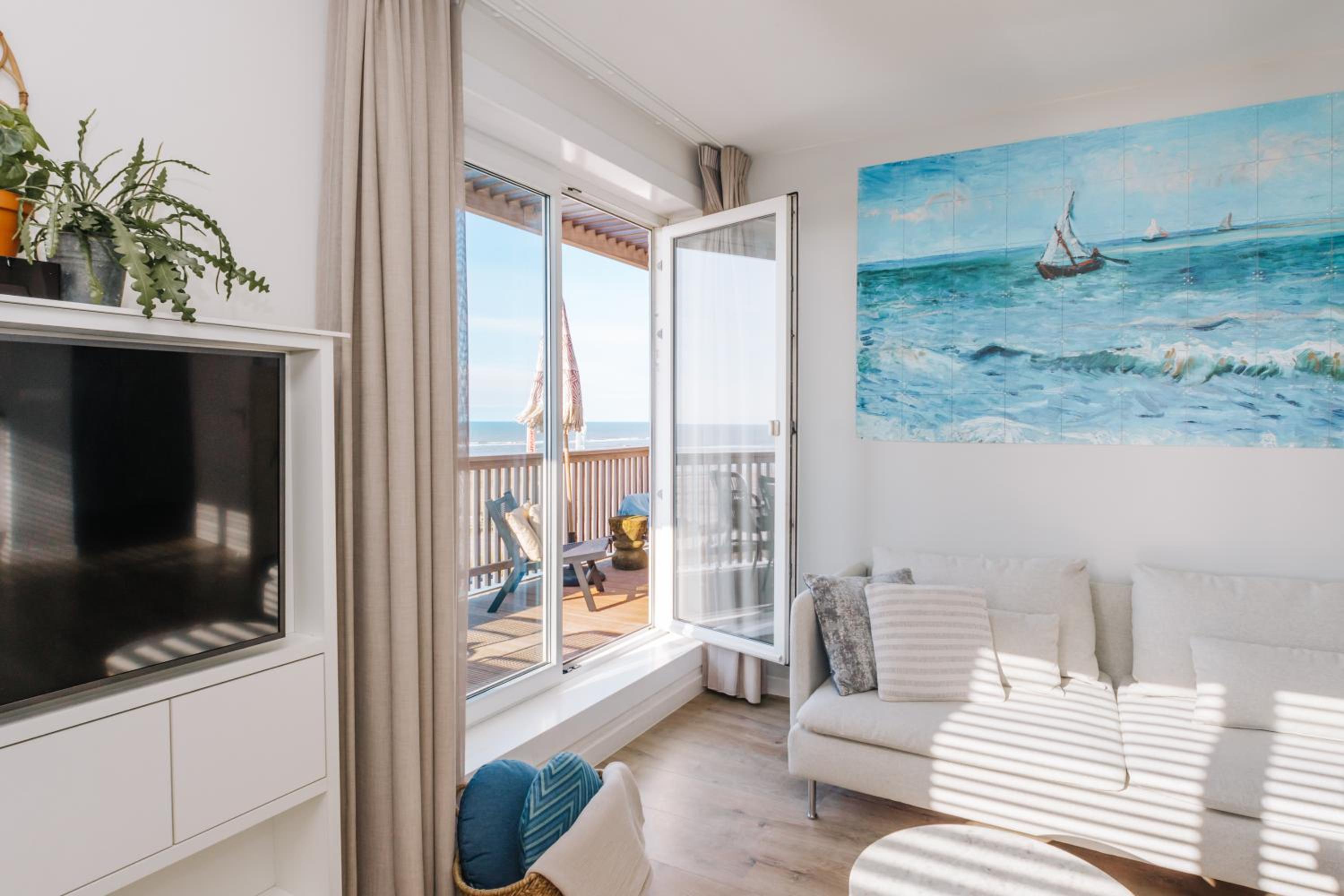 Apartment with Sea View