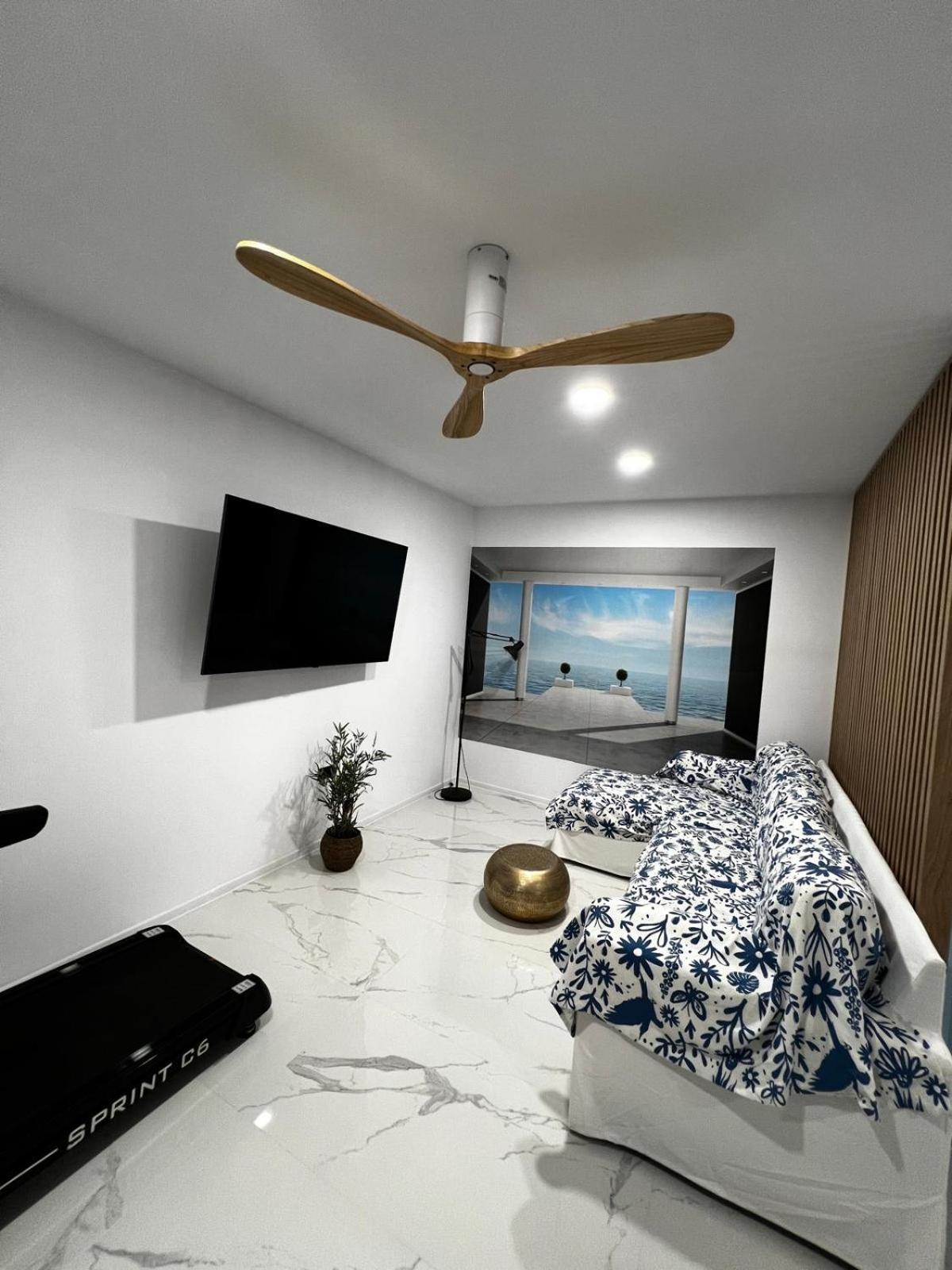 Two-Bedroom Townhouse photo 1