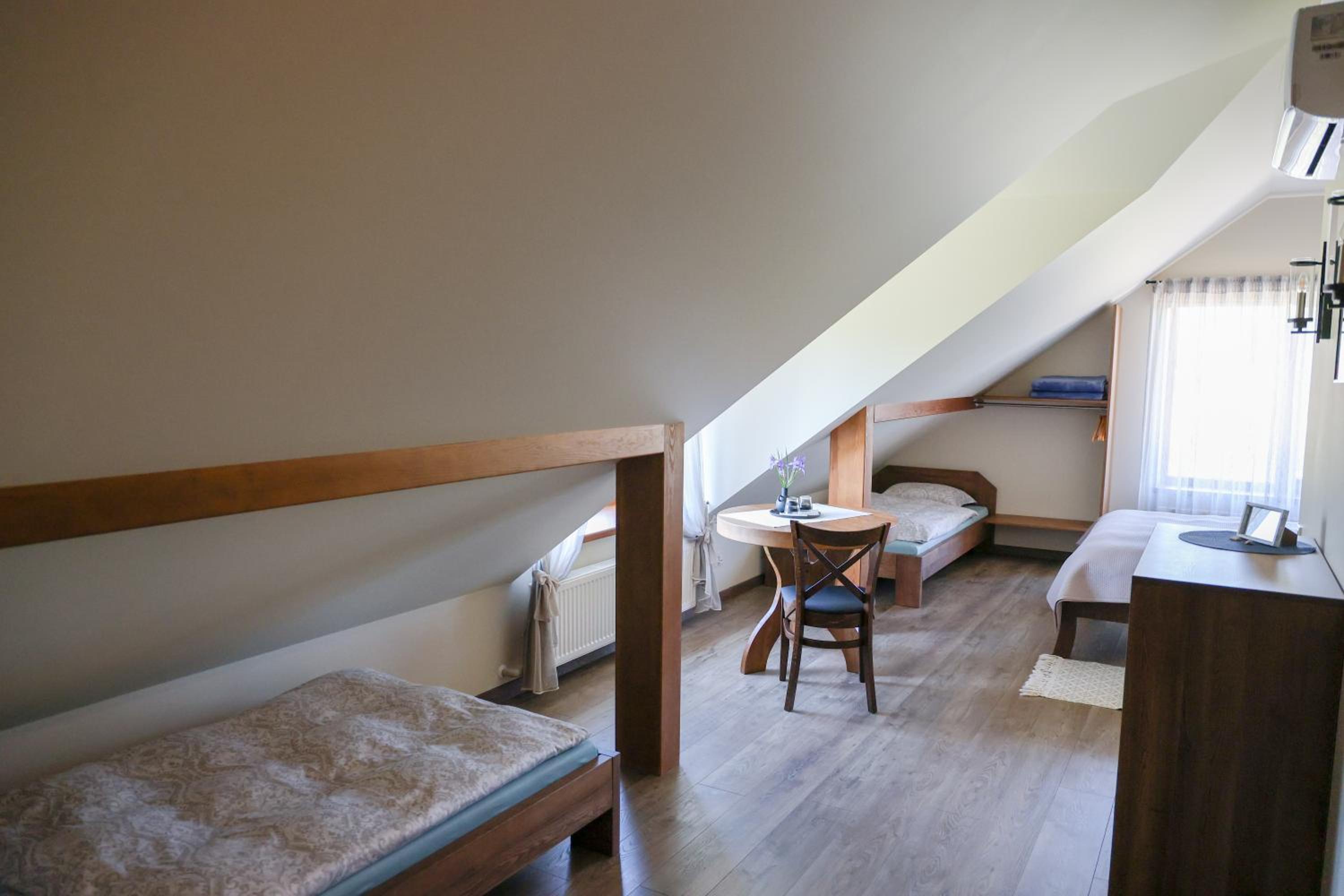 Comfort Quadruple Room - Photo 4