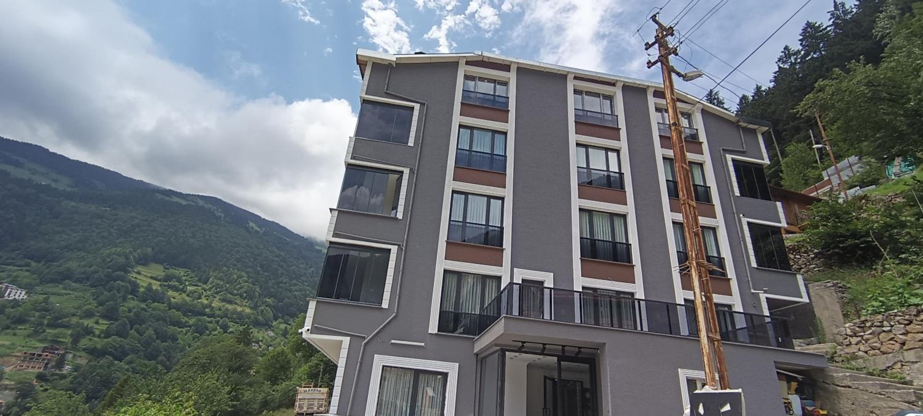 Family Two-Bedroom Apartment with View photo 2