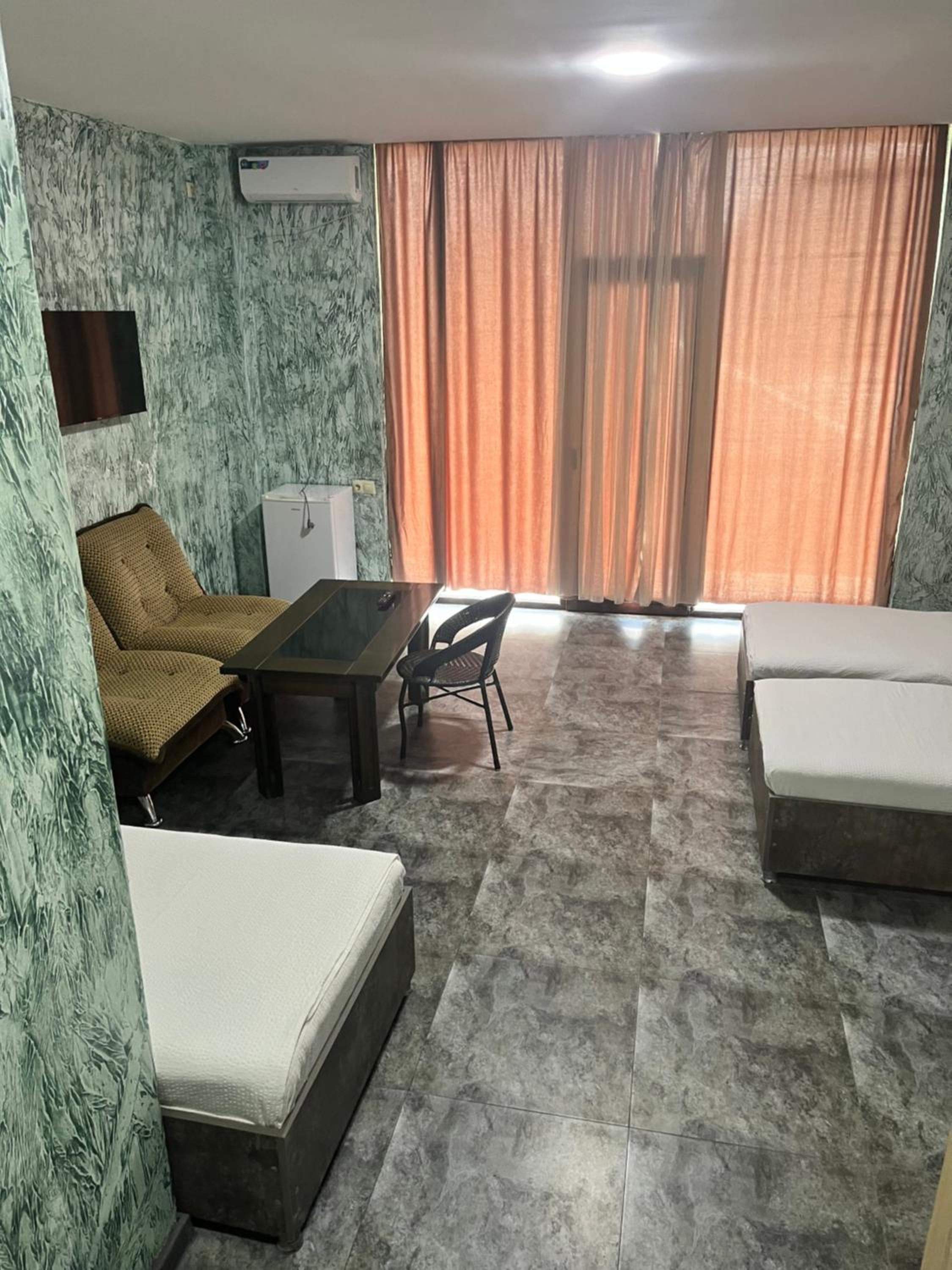 Quadruple Room photo 1