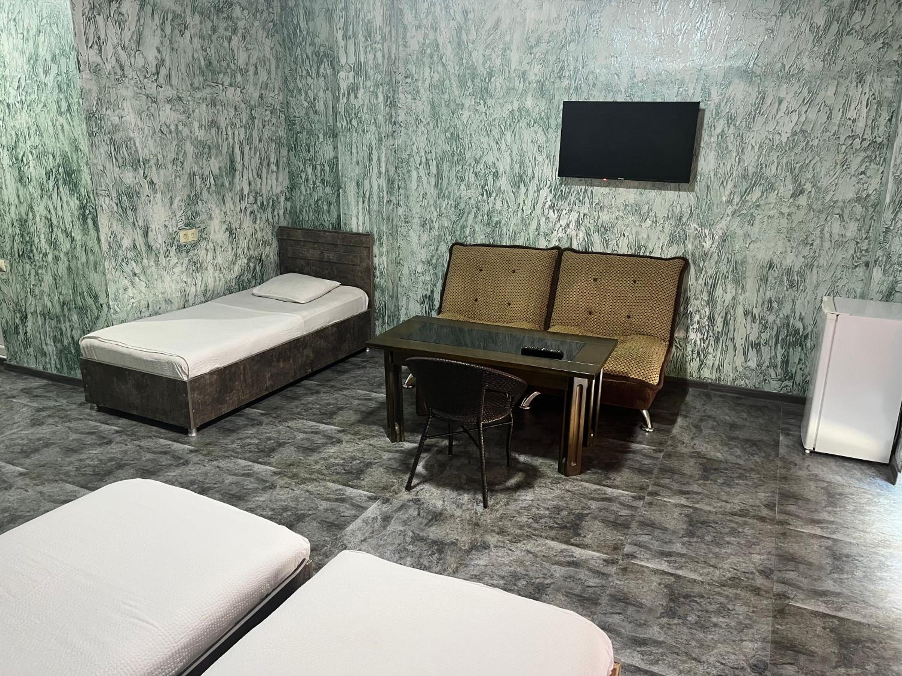 Quadruple Room photo 3
