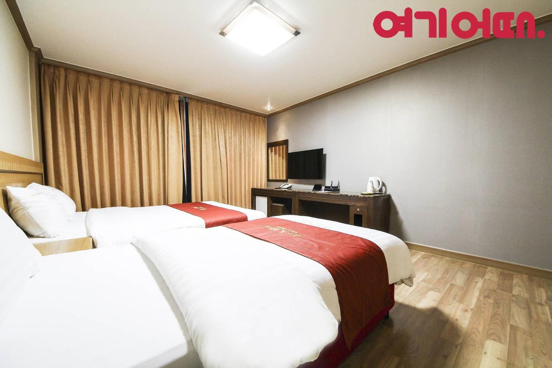 Triple Room with Mountain View photo 3