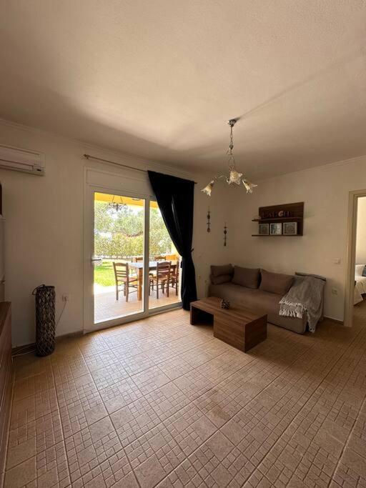 Three-Bedroom Villa photo 1