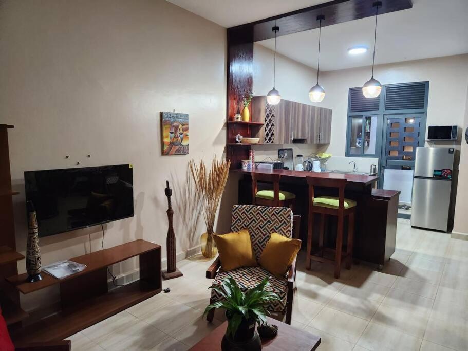 One-Bedroom Apartment photo 2