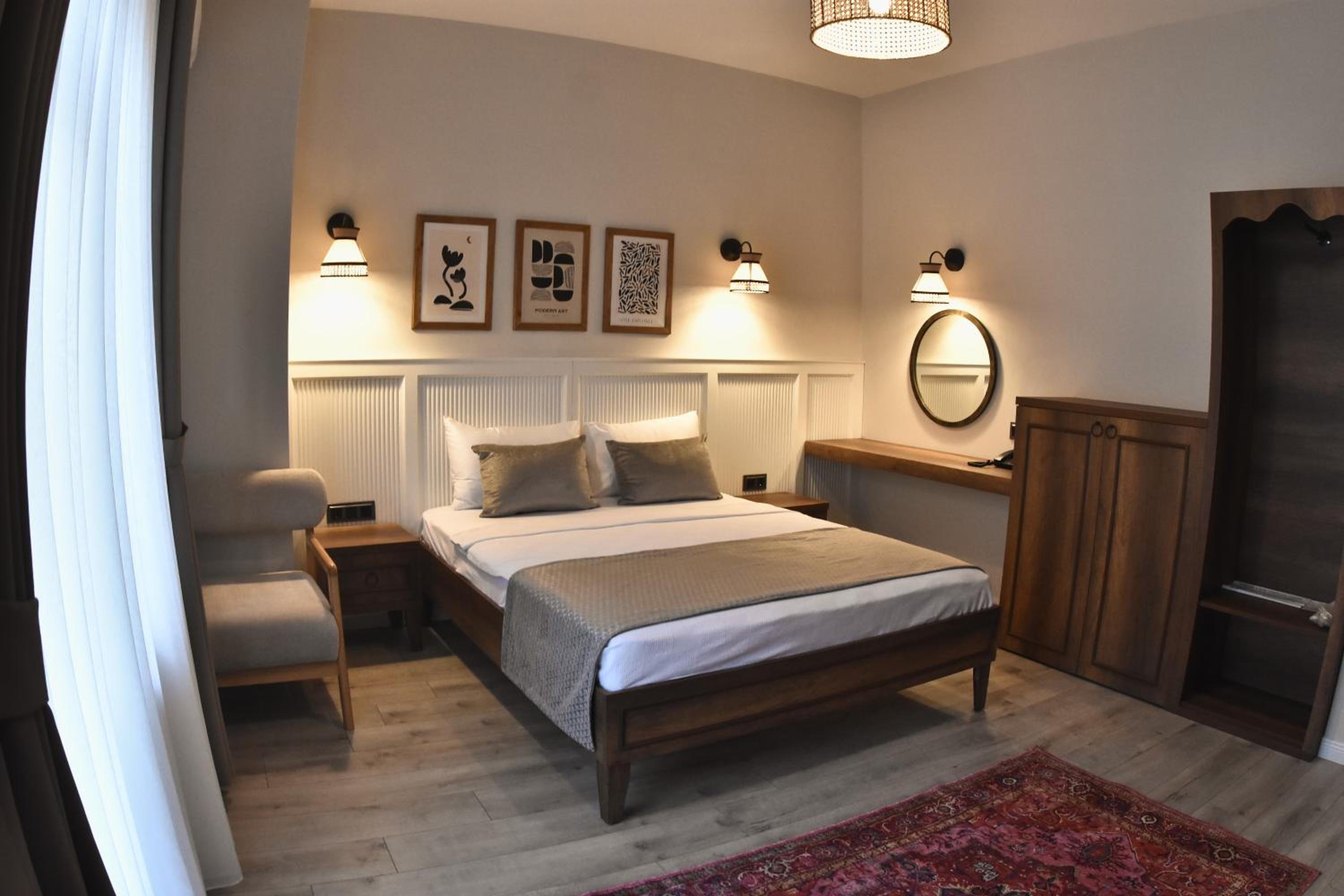 Standard Double Room photo 3