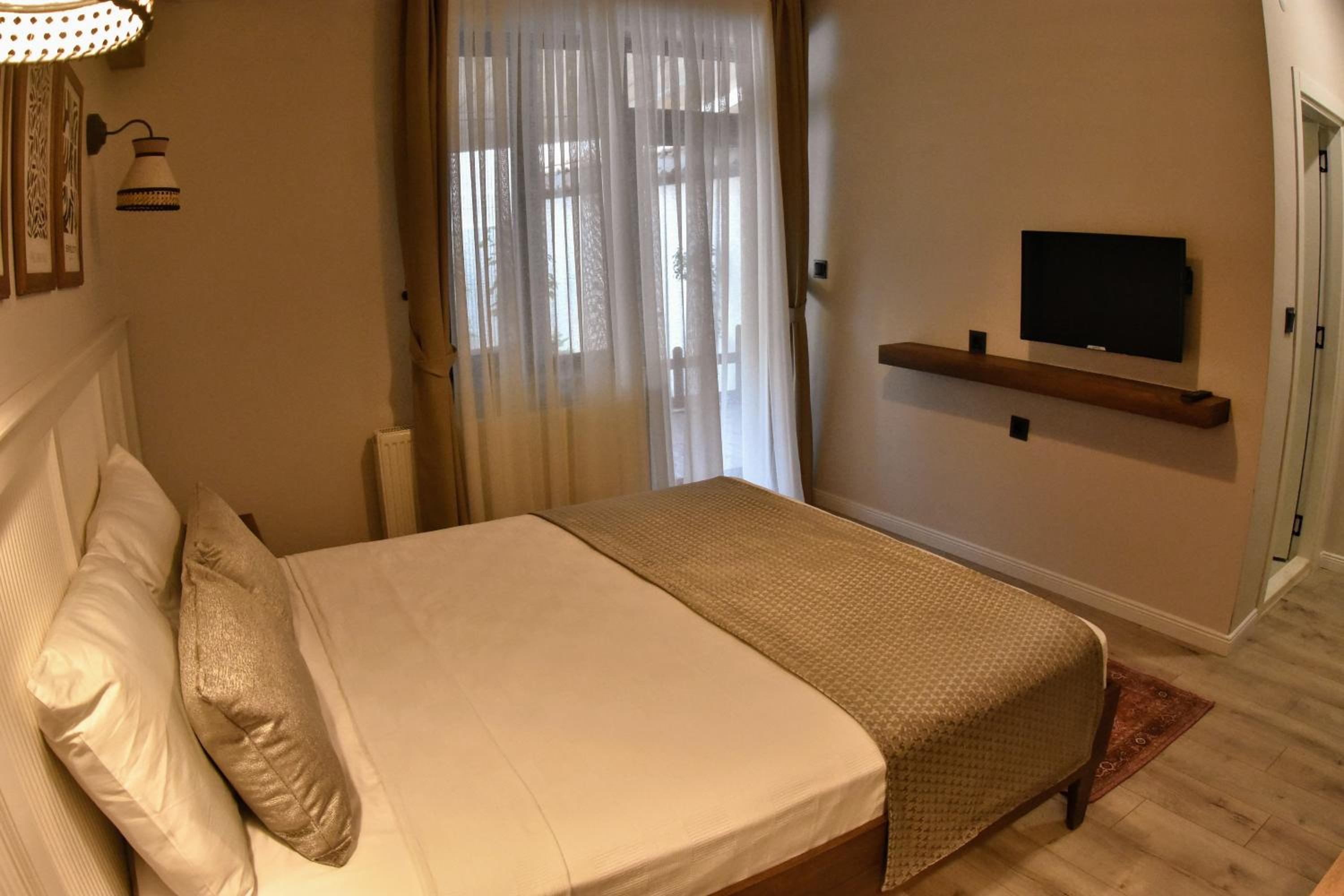 Standard Double Room photo 1