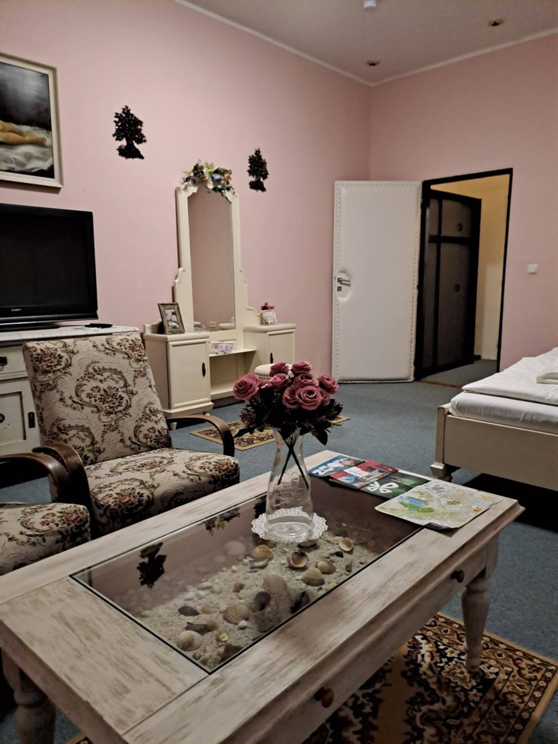 Double Room photo 2