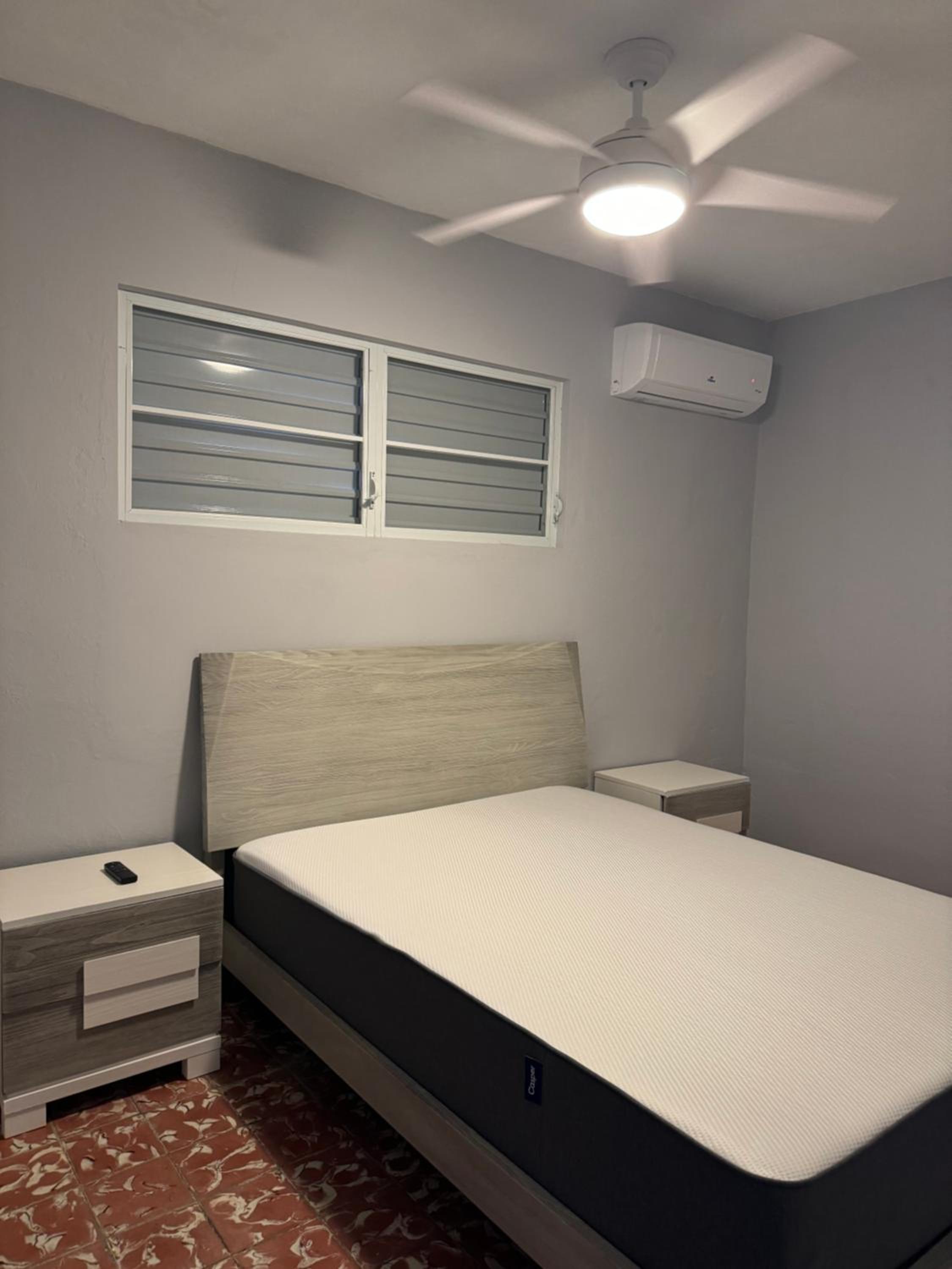 Three-Bedroom House photo 3