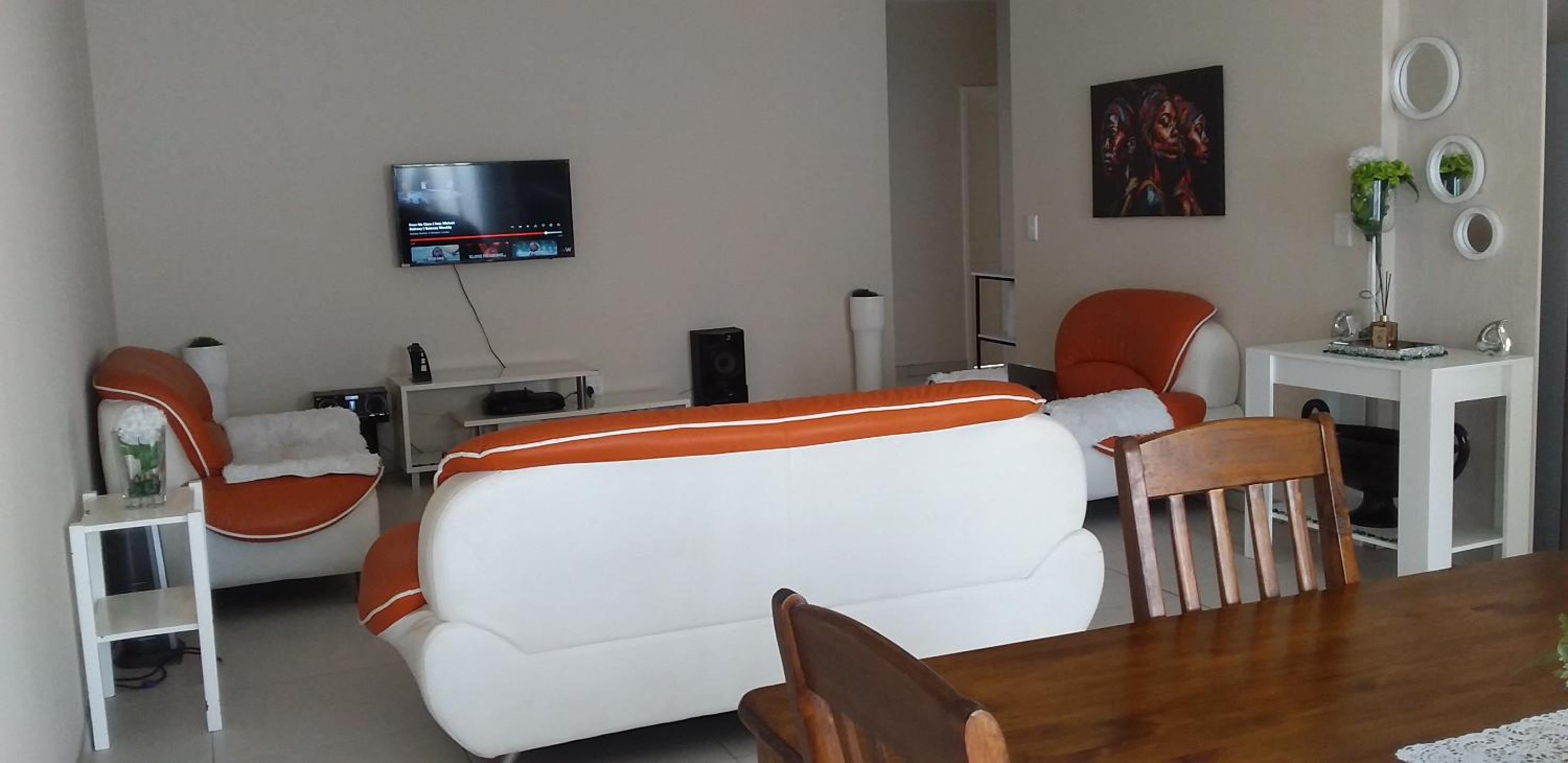 Three-Bedroom Apartment photo 1