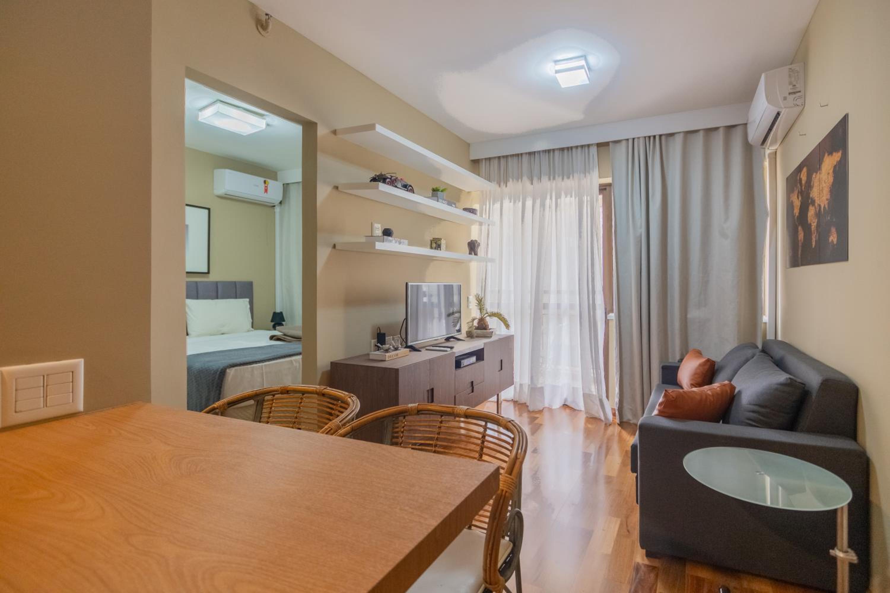 Deluxe Apartment