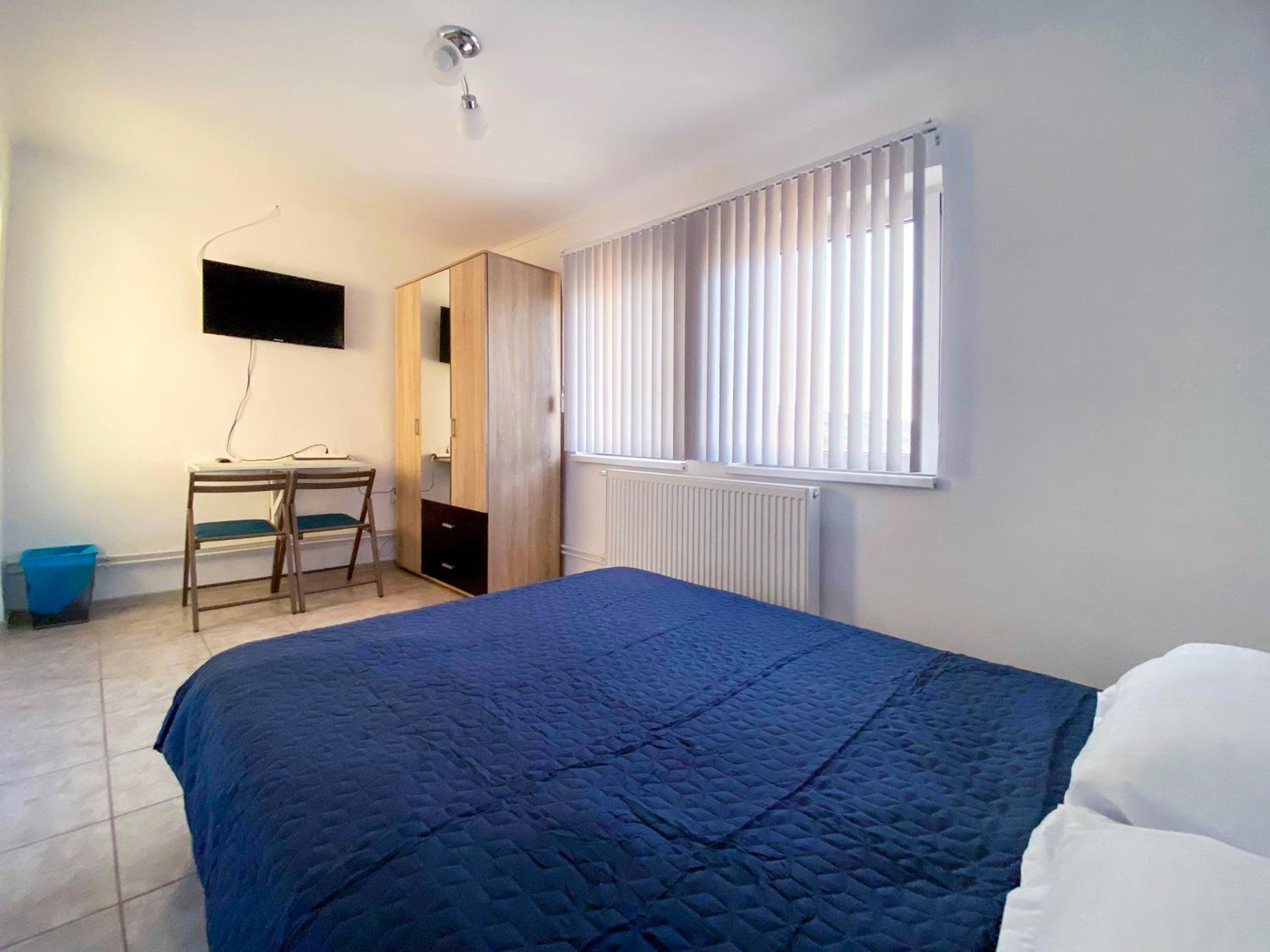 Double Room with Private Bathroom photo 1