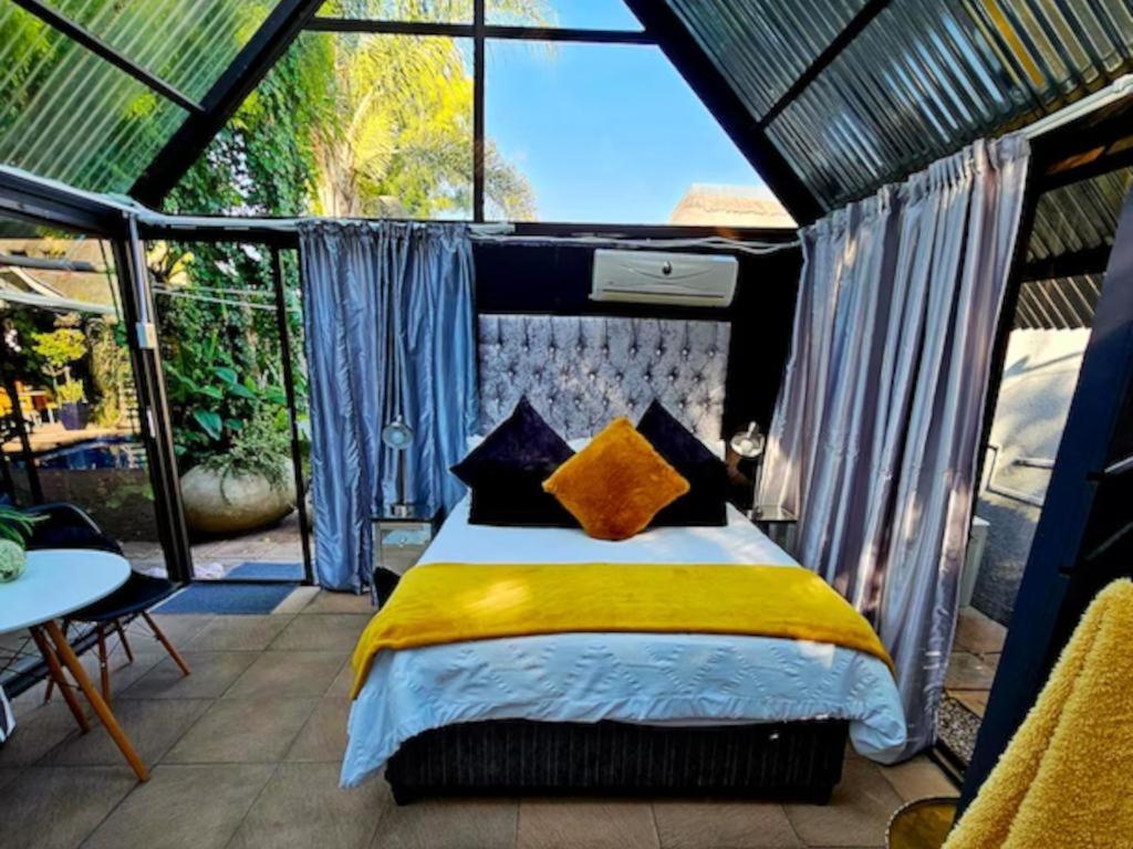 Double Room With Garden View photo 3