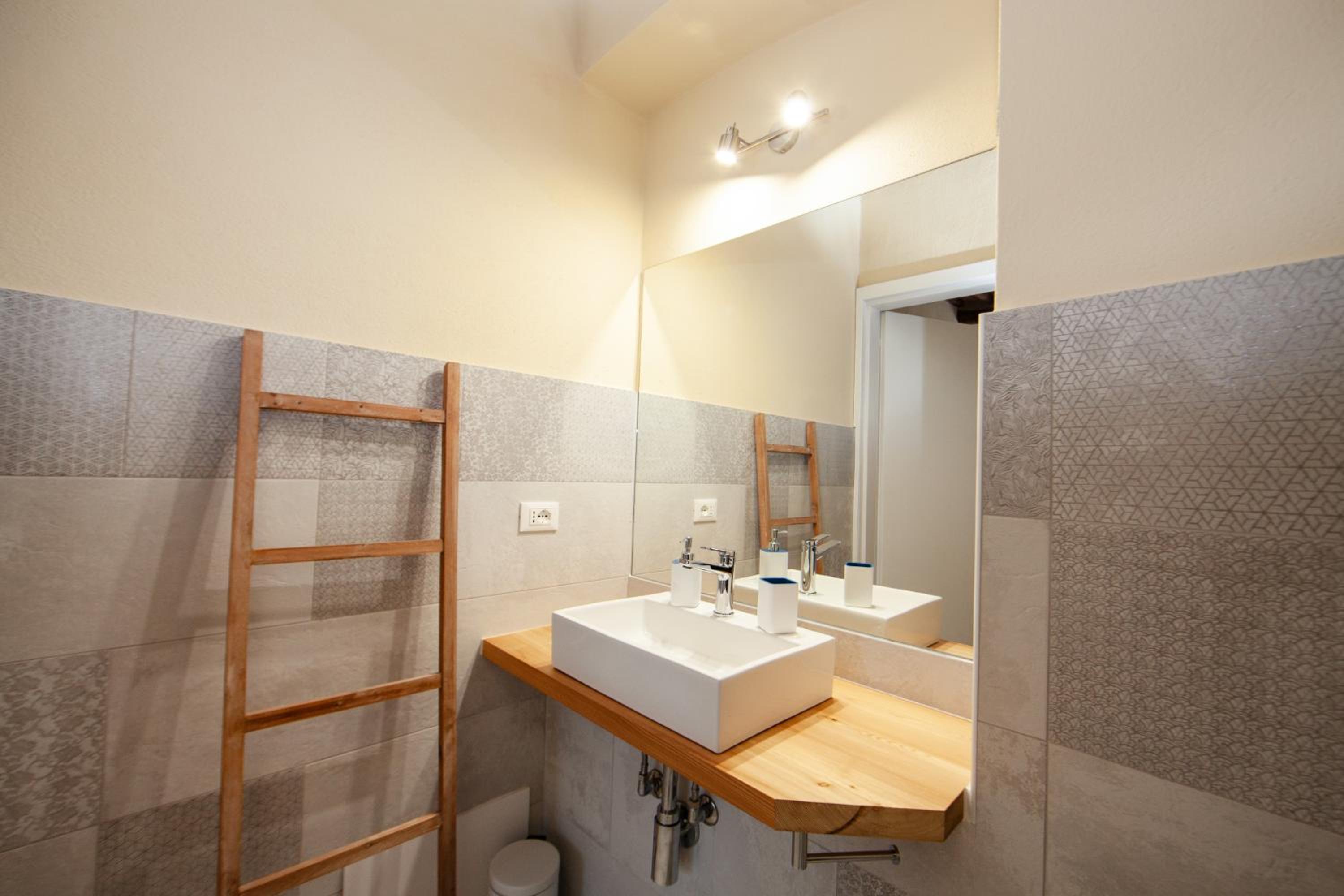 Classic Triple Room photo 2