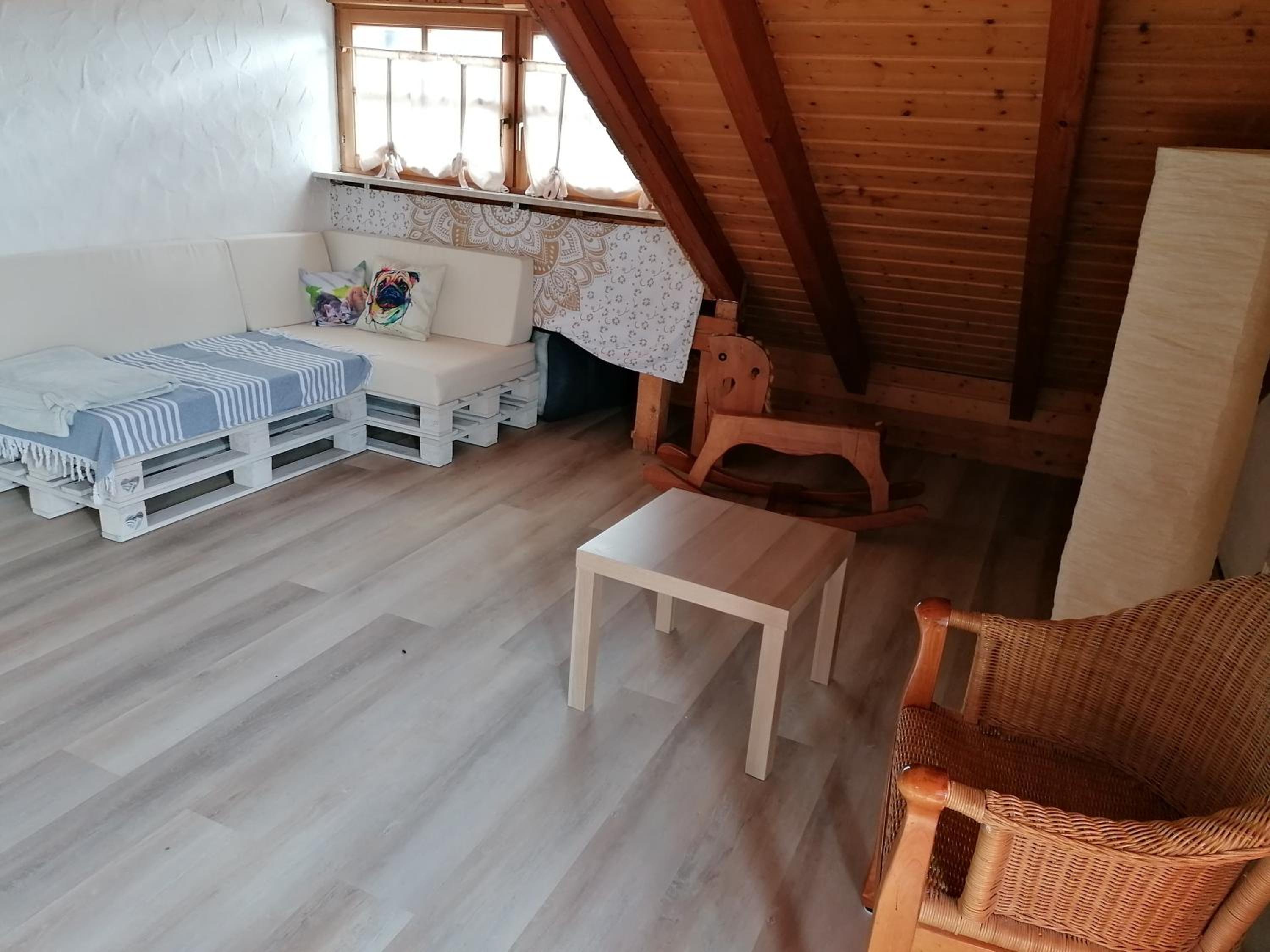 Superior One-Bedroom Apartment