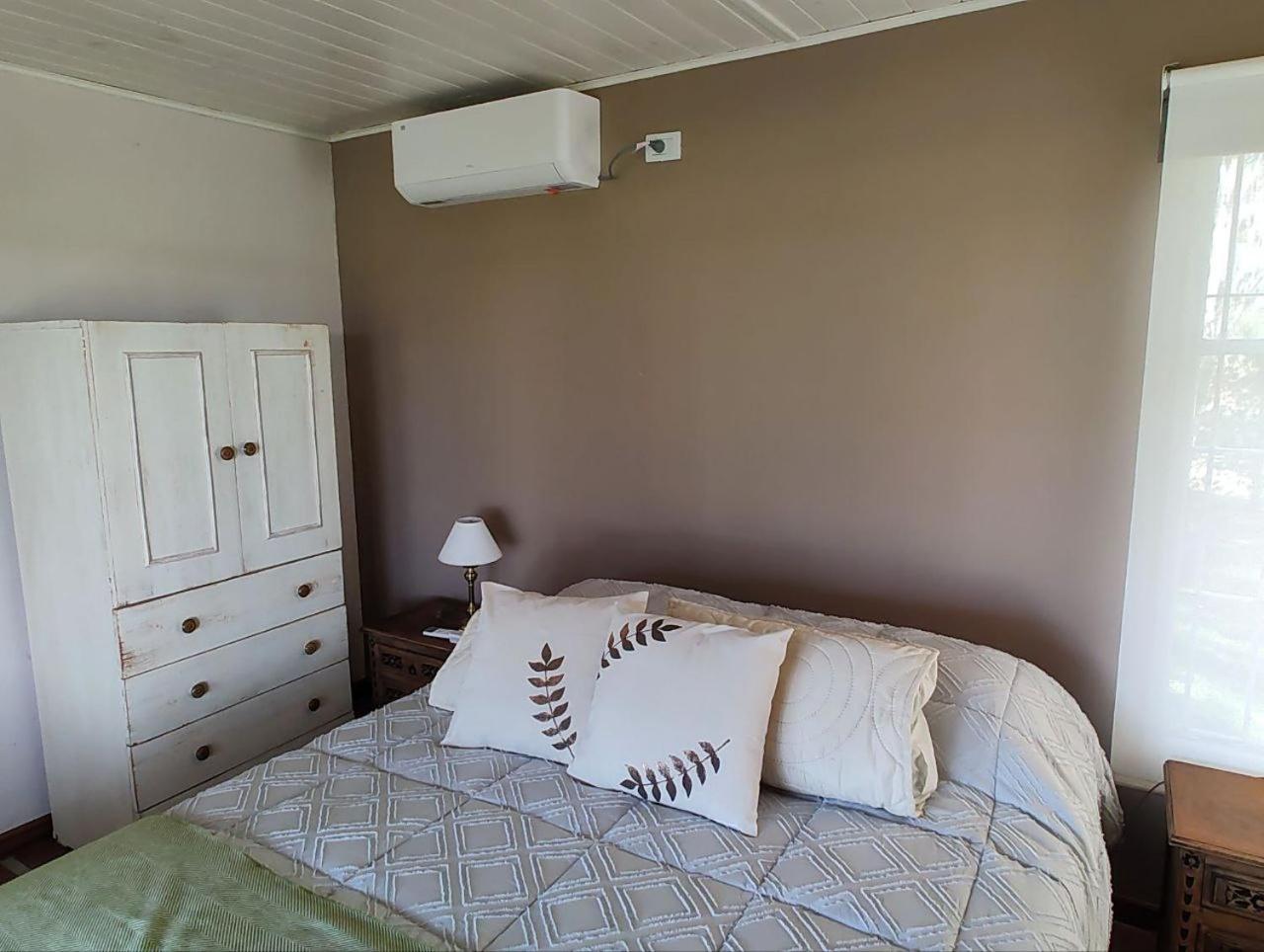 One-Bedroom House photo 1