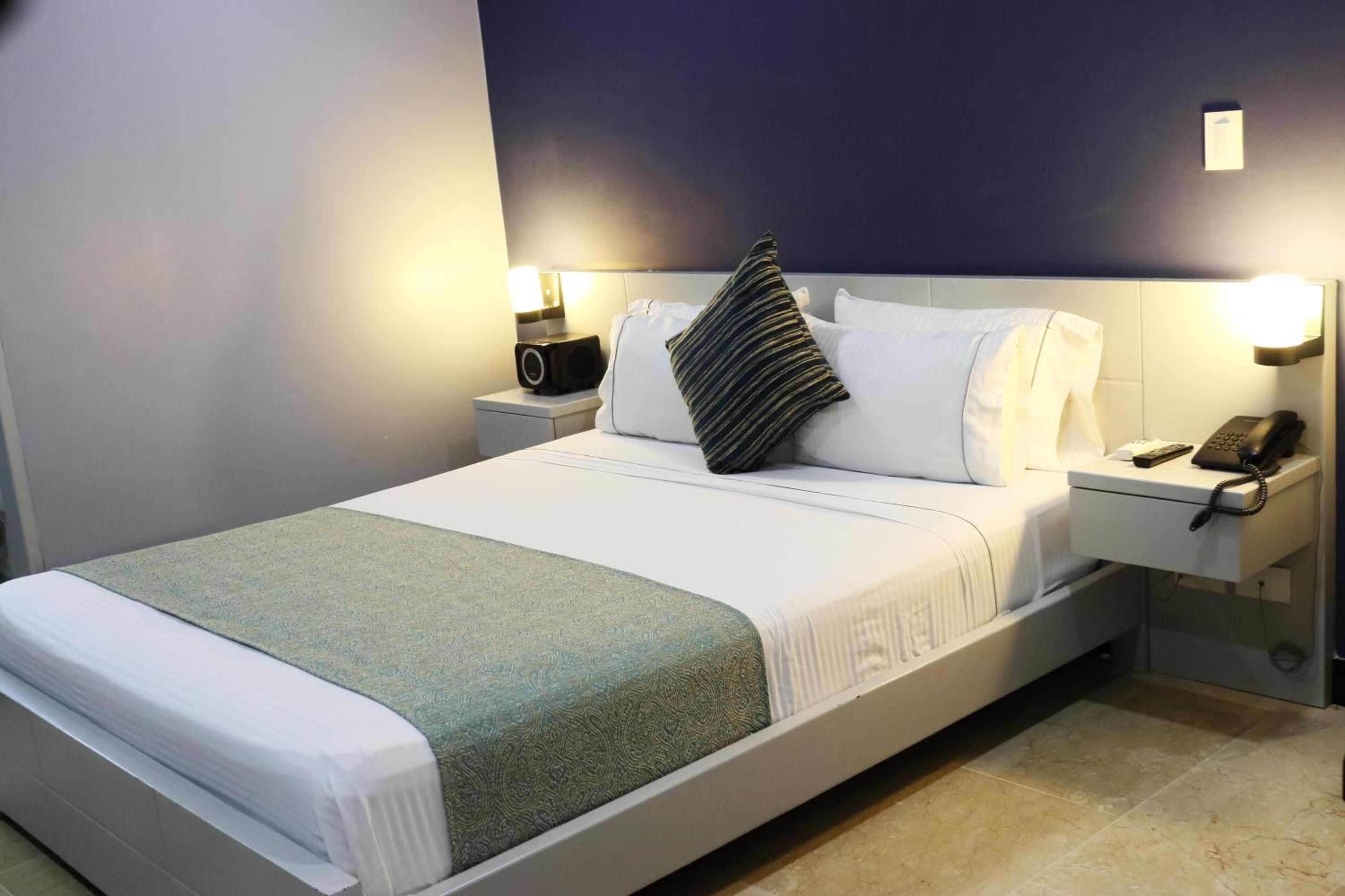 Standard Double Room photo 2
