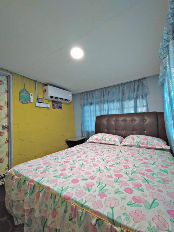 Two-Bedroom House photo 1