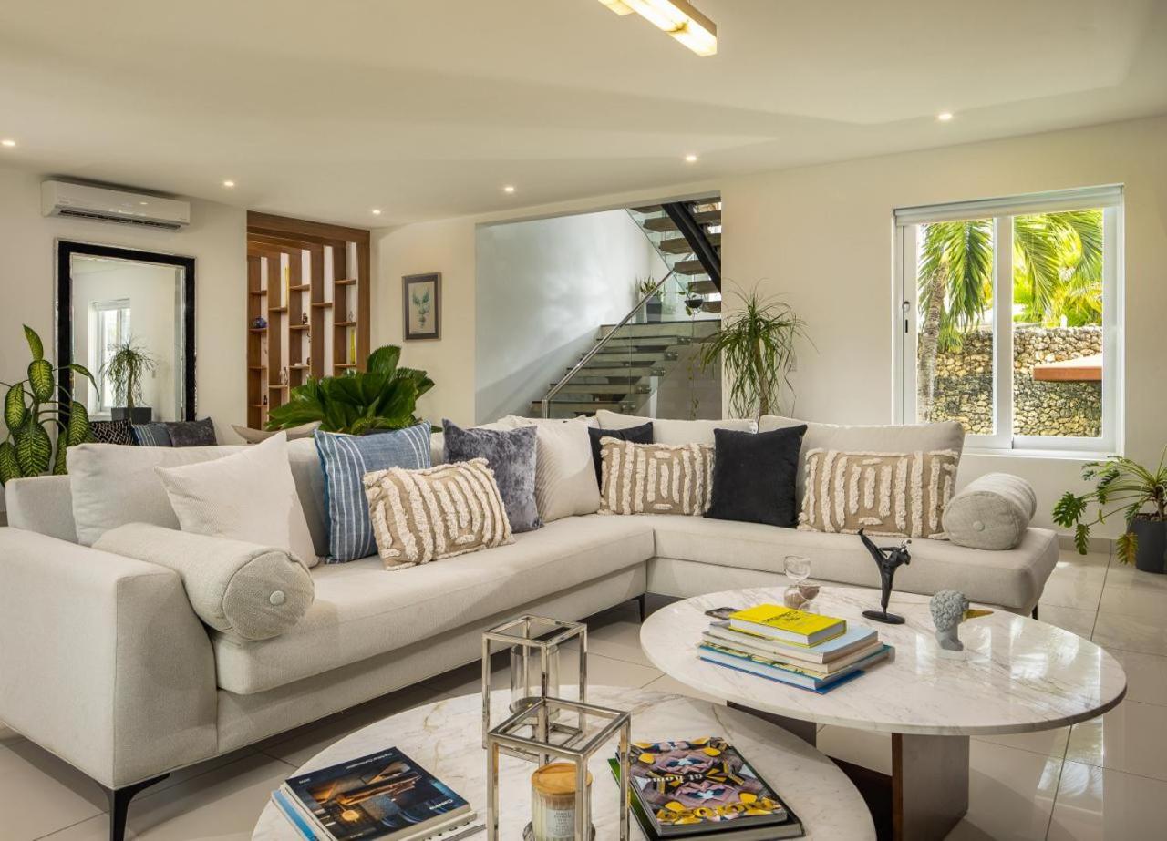 Three-Bedroom Villa photo 1