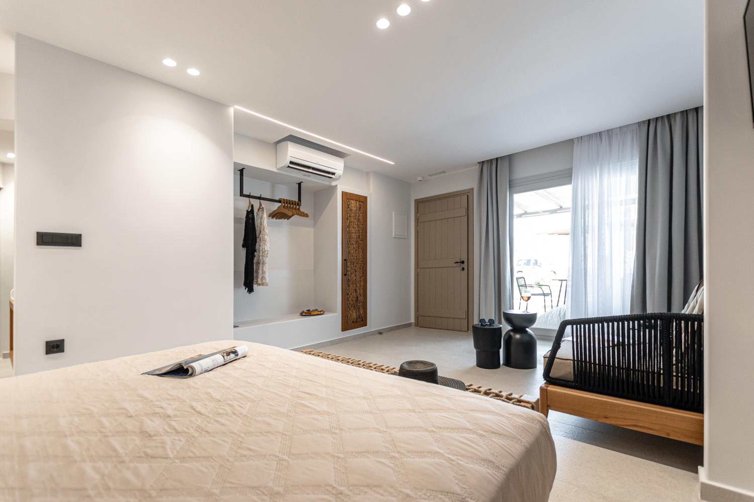 Executive Room with Garden View - Photo 6