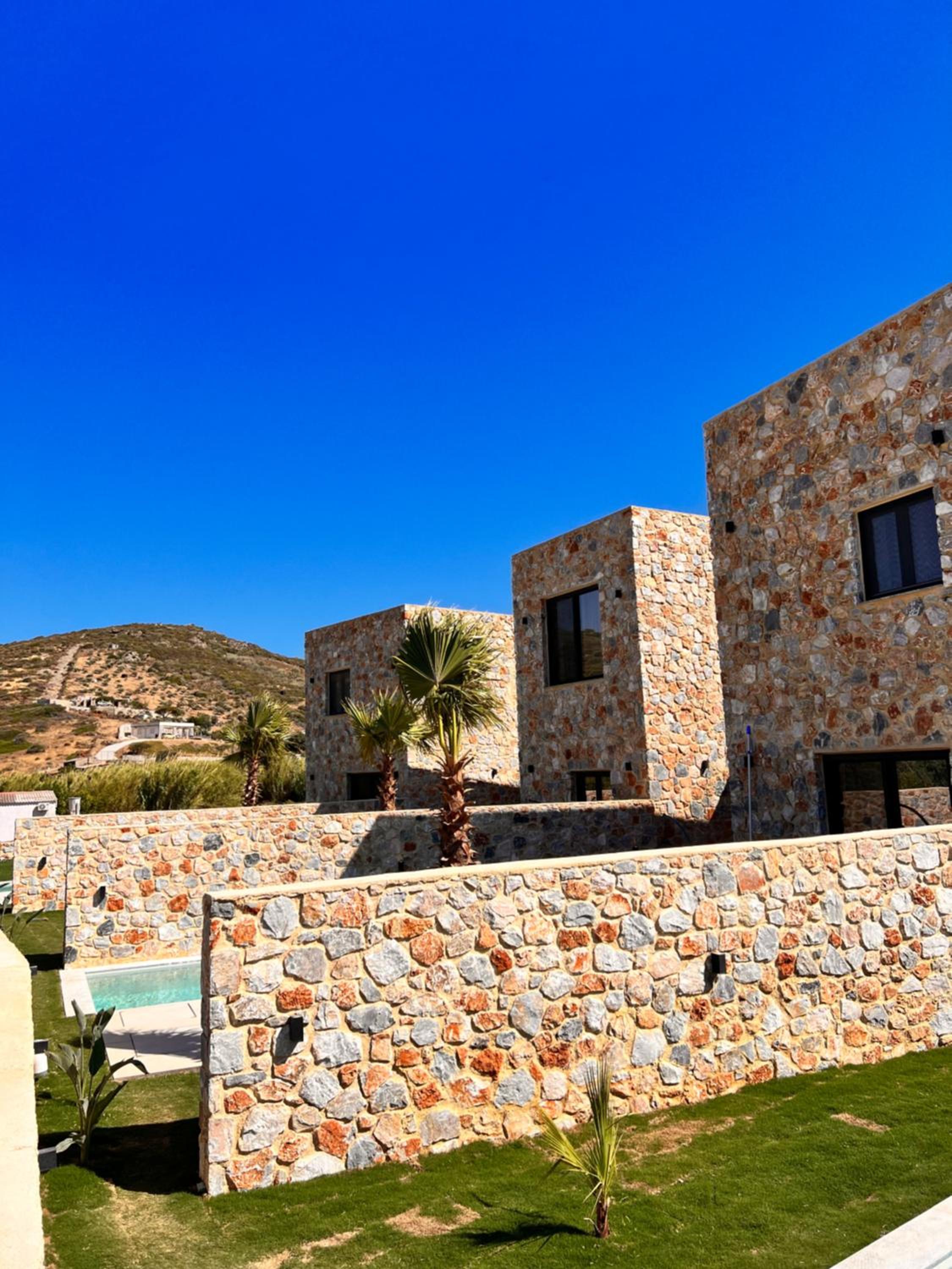 Villa with Private Pool photo 3