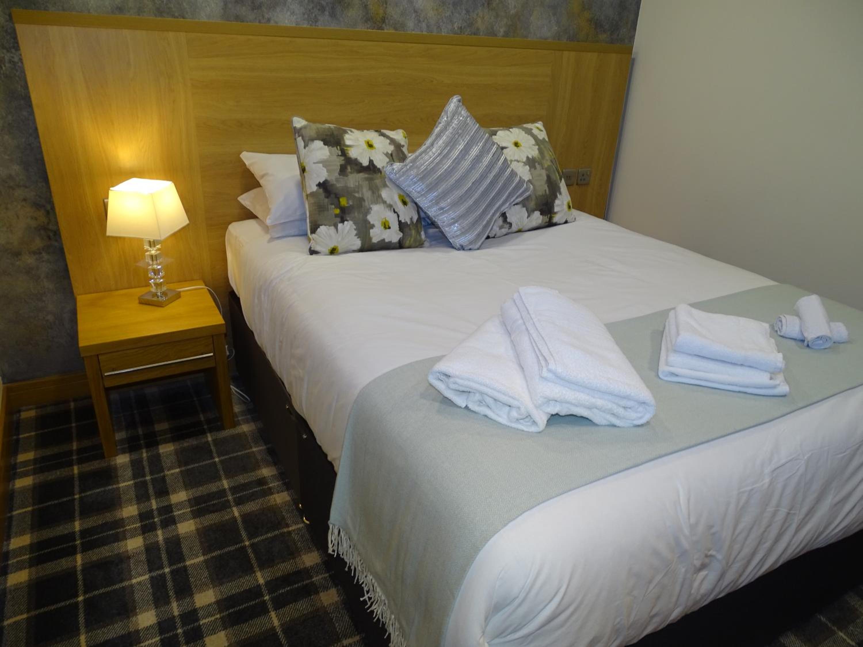 Double Room with Private Bathroom