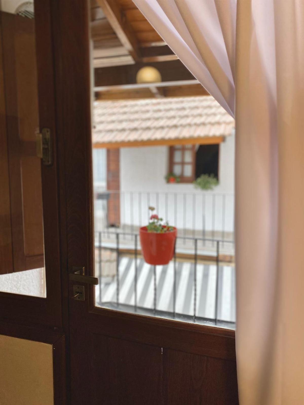 Double Room With Balcony photo 2
