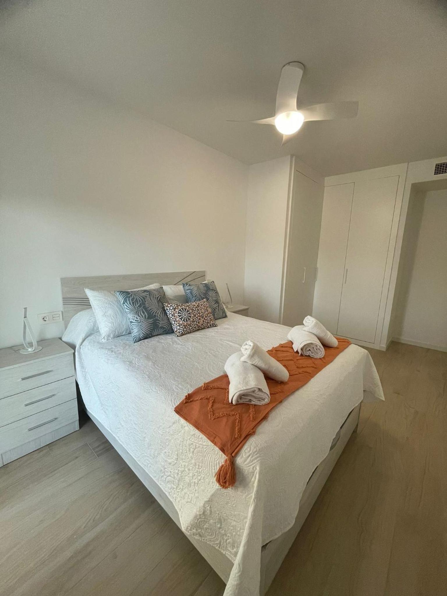 Apartamento de Dos Habitaciones con Vista a la Montaña