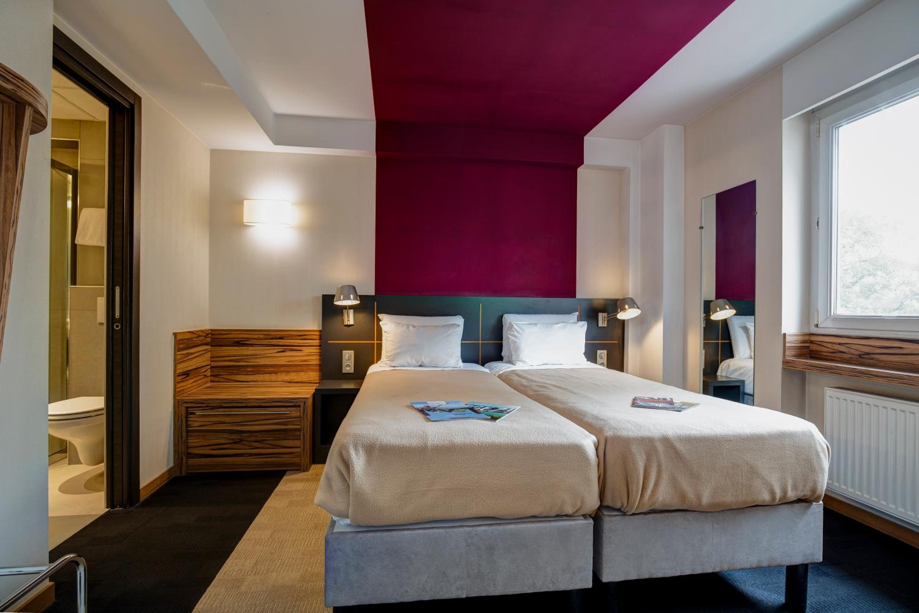 Twin Room - Photo 1