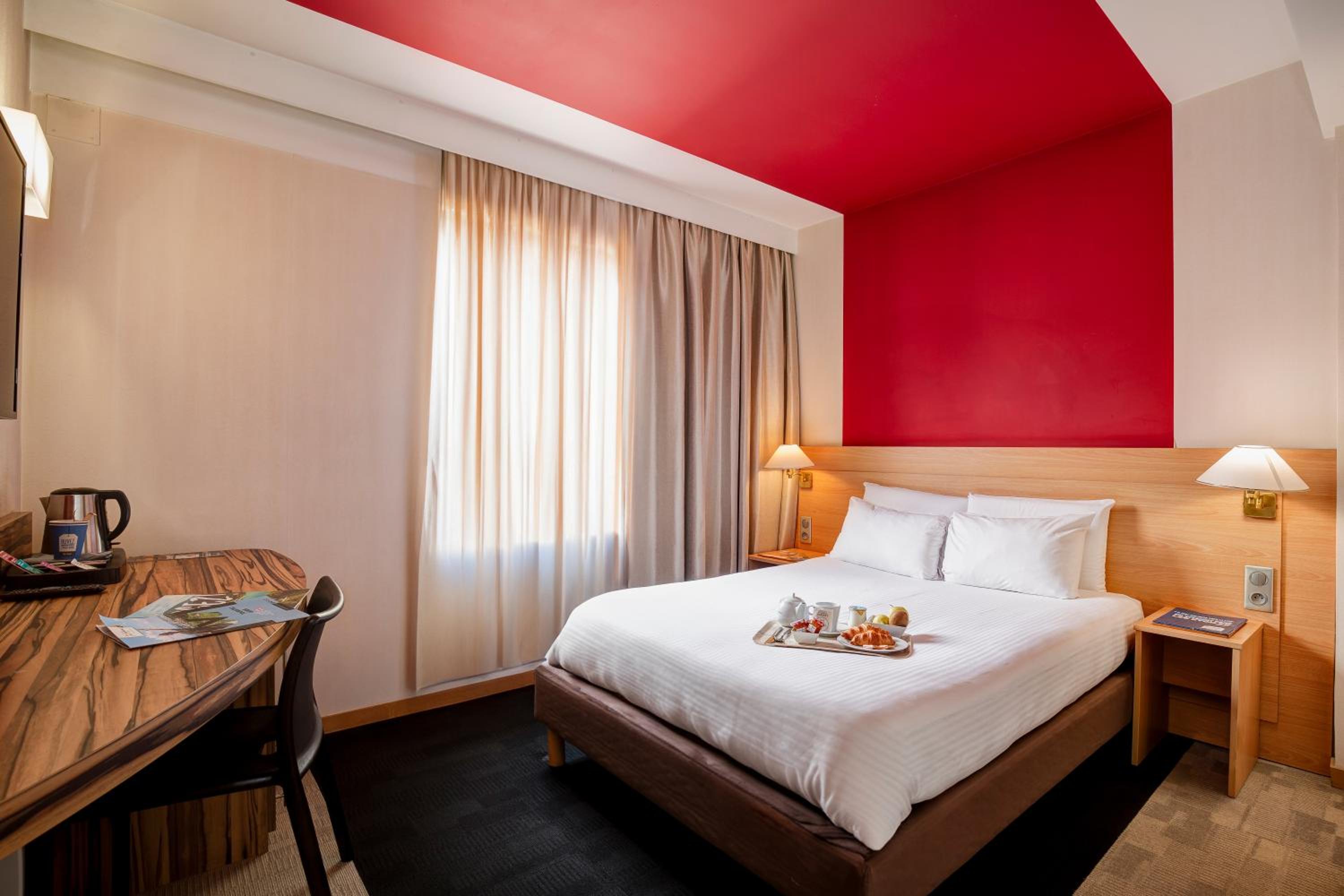 Double Room - Photo 1