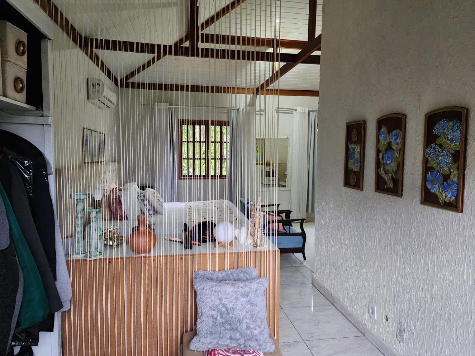 One-Bedroom House photo 1