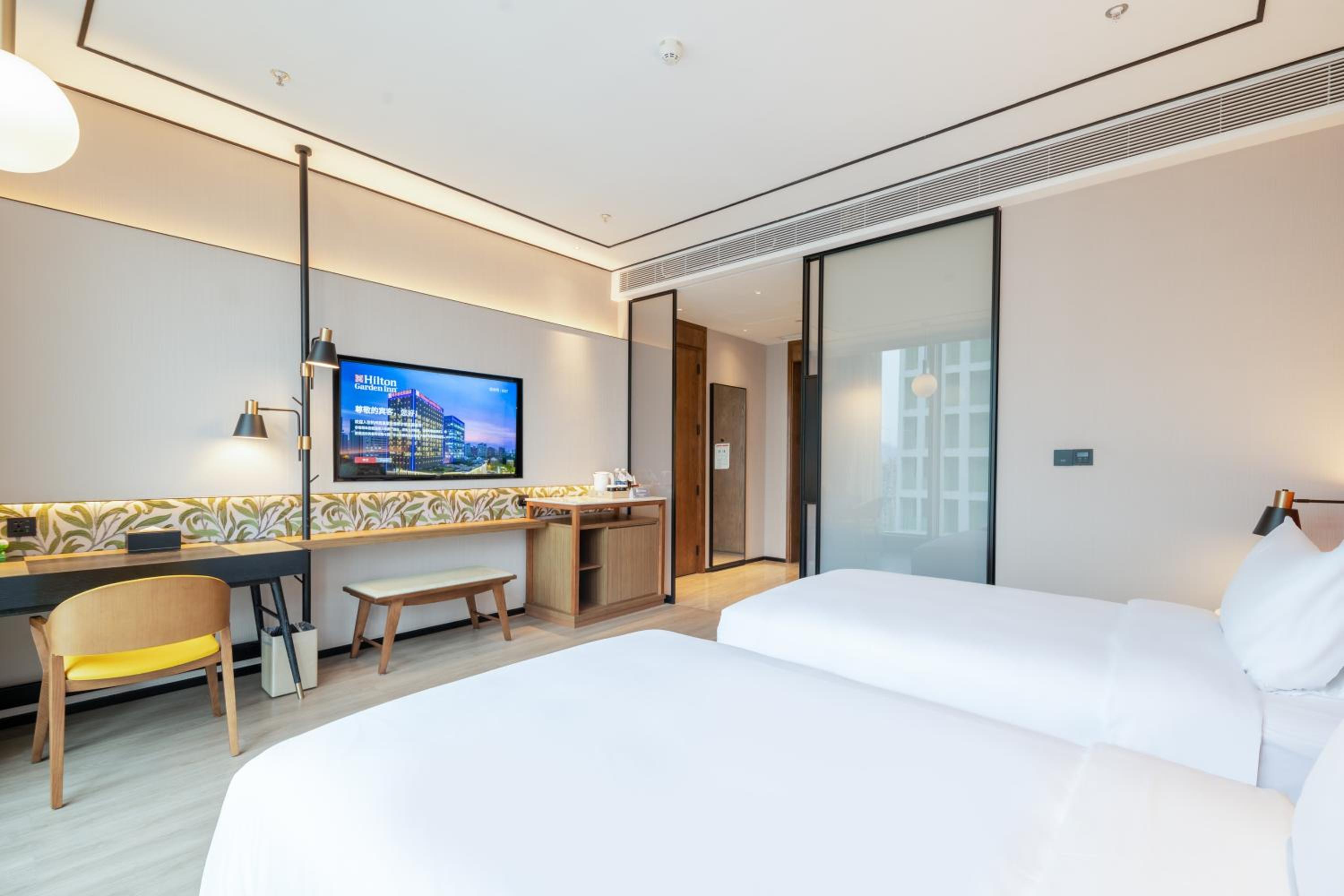 Twin Room - Photo 1