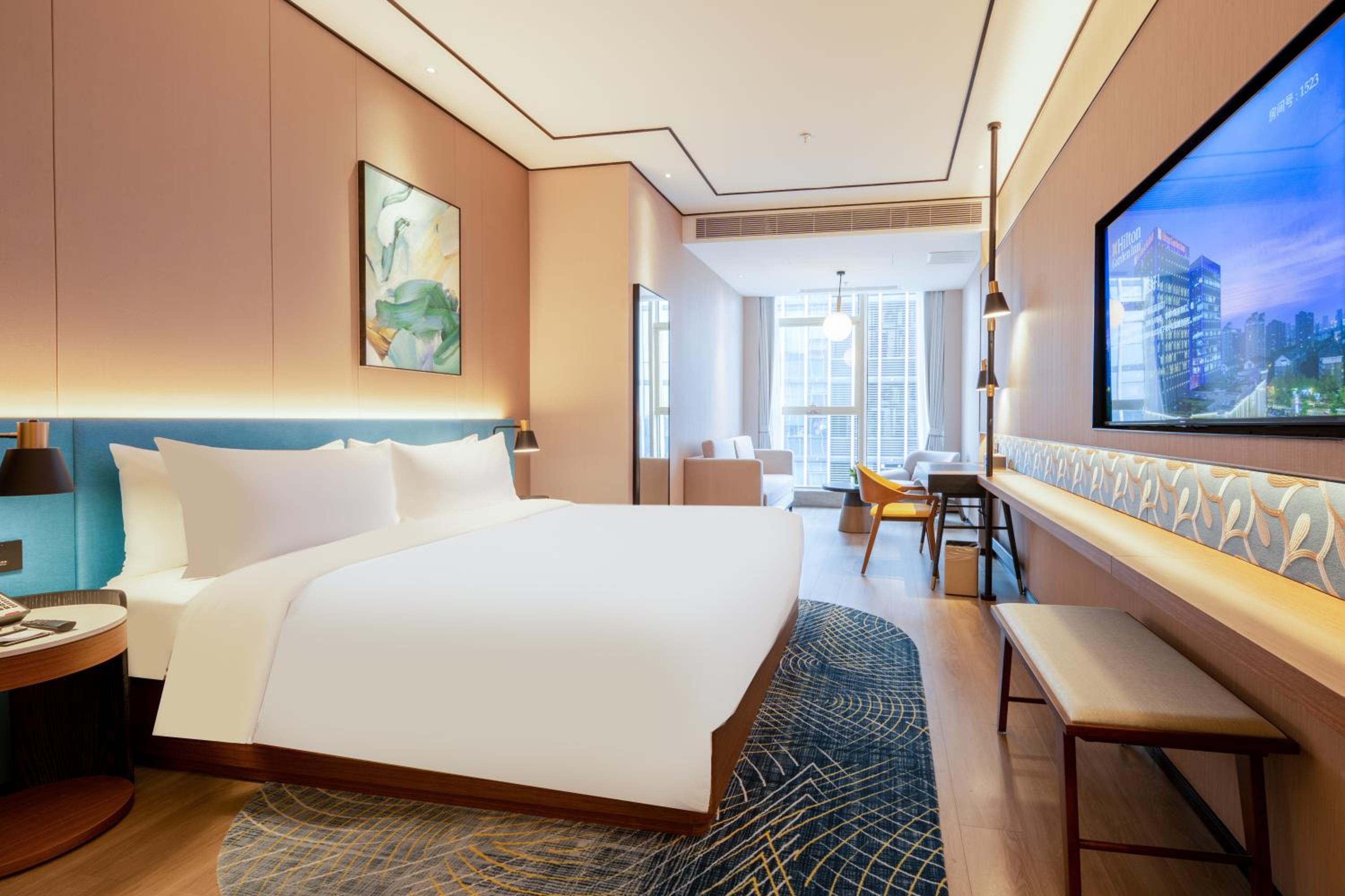 Superior King Room - Photo 1