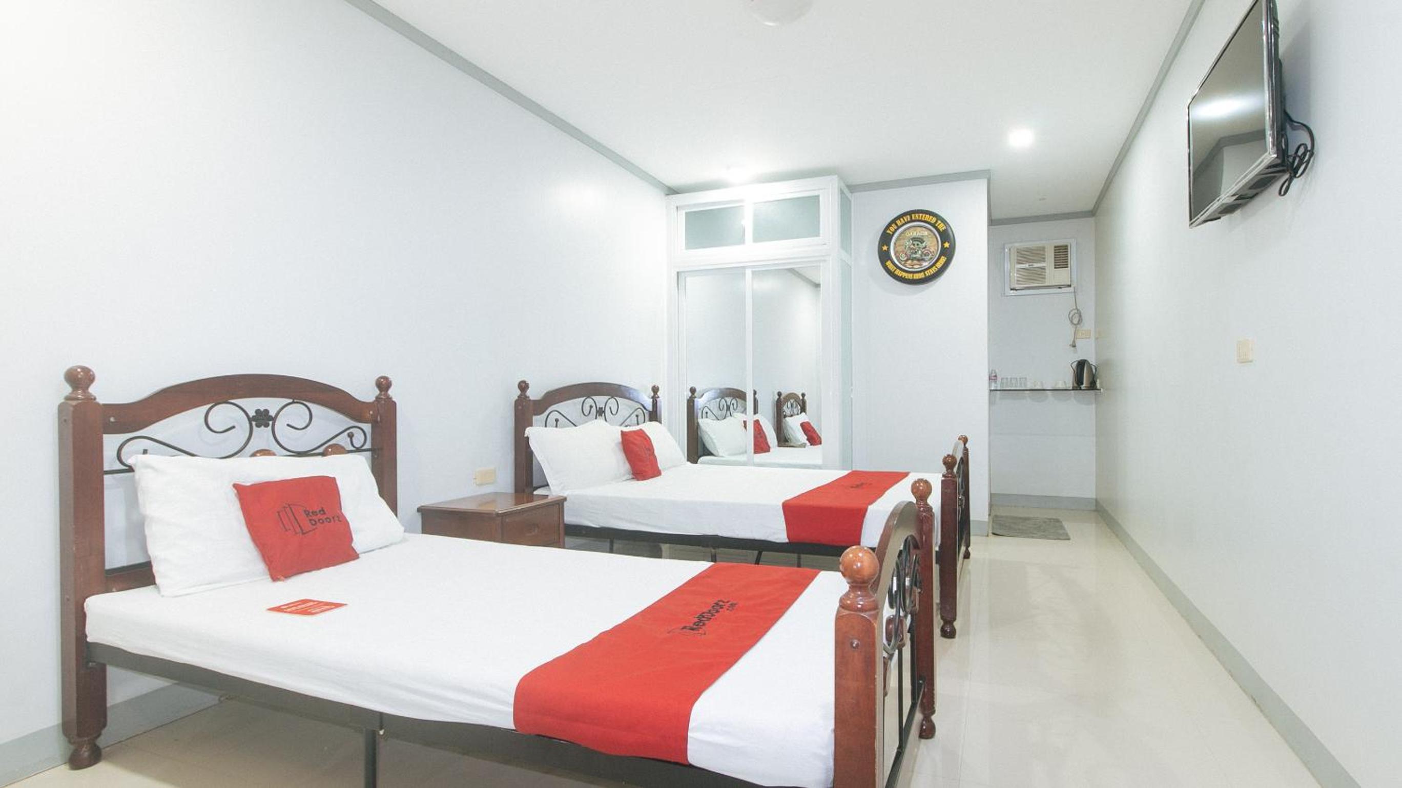 Deluxe Triple Room photo 1
